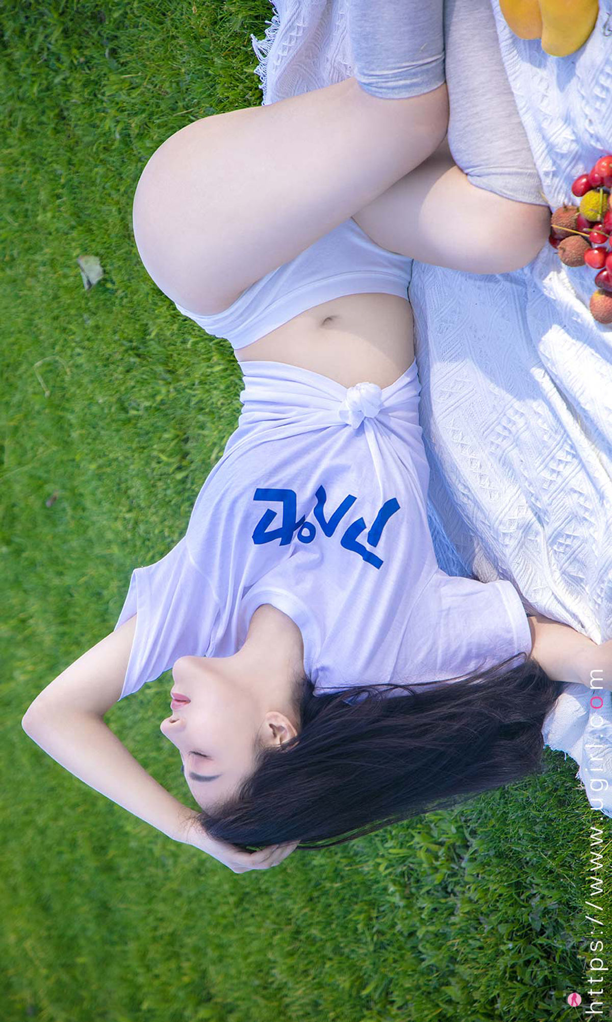[爱尤物Ugirls] No.2110 西门小玉 粽情盛夏