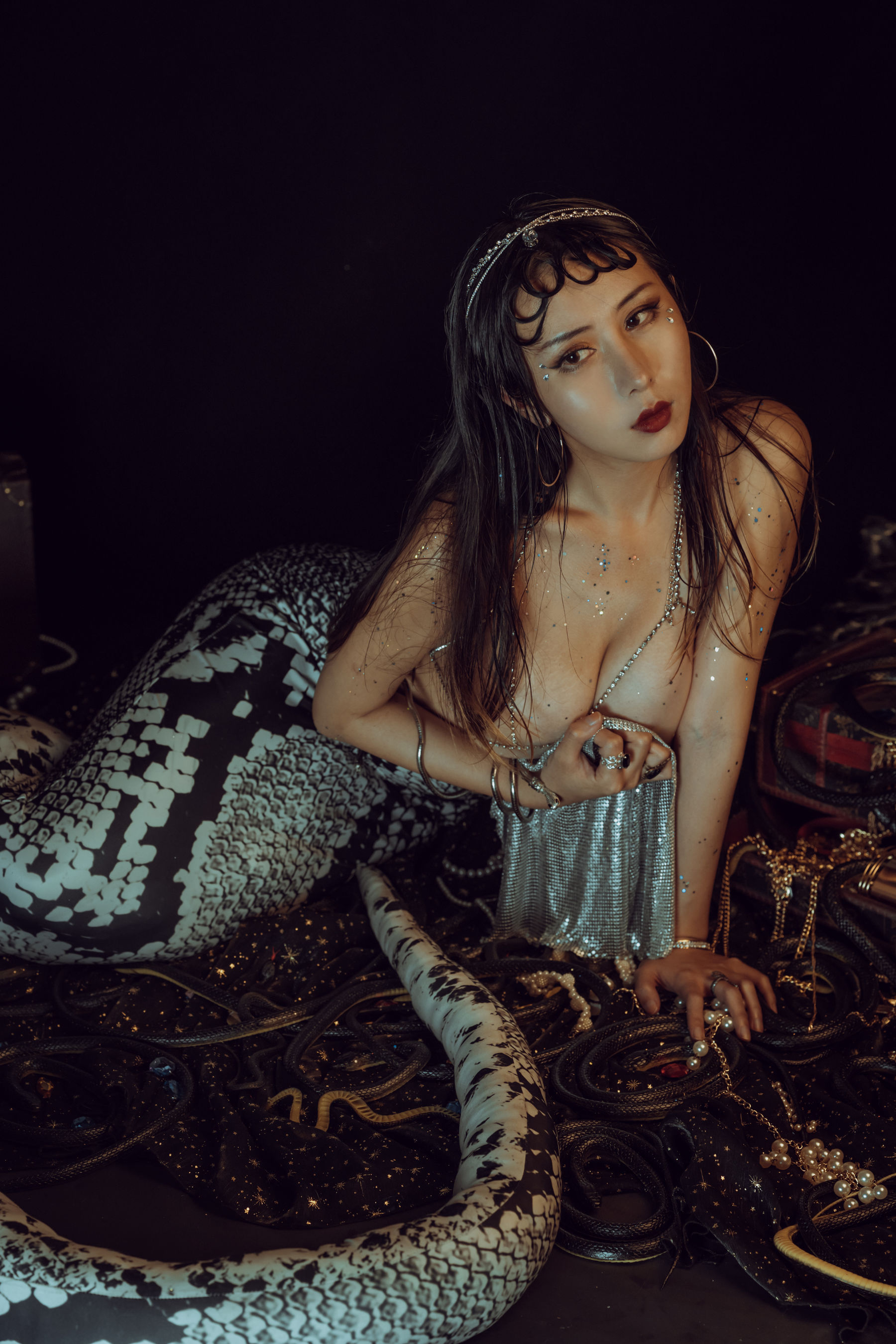 [网红COSER写真] 云溪溪 - 奶桃蛇姬