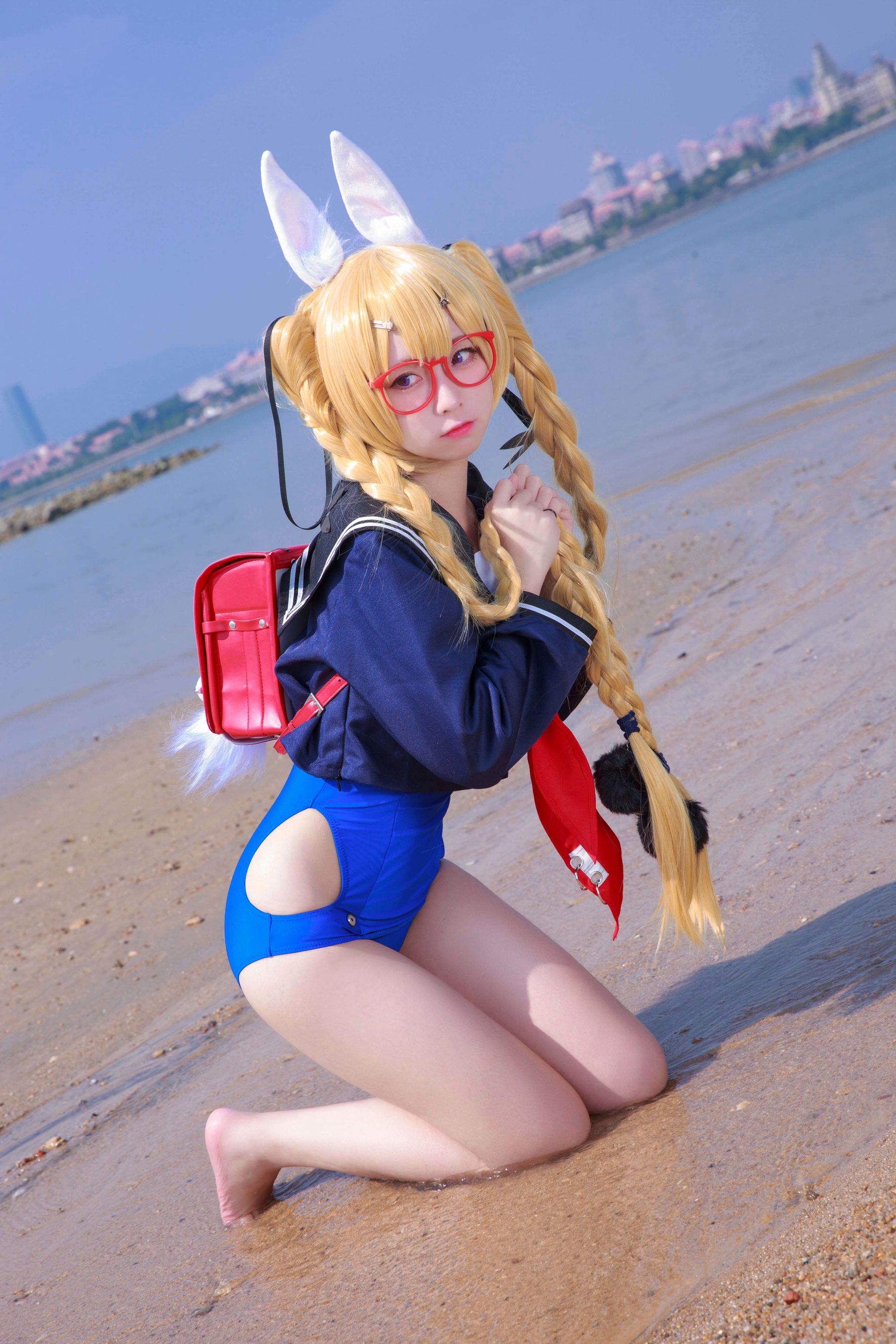 [网红COSER写真] 动漫博主G44不会受伤 - 旋风校服