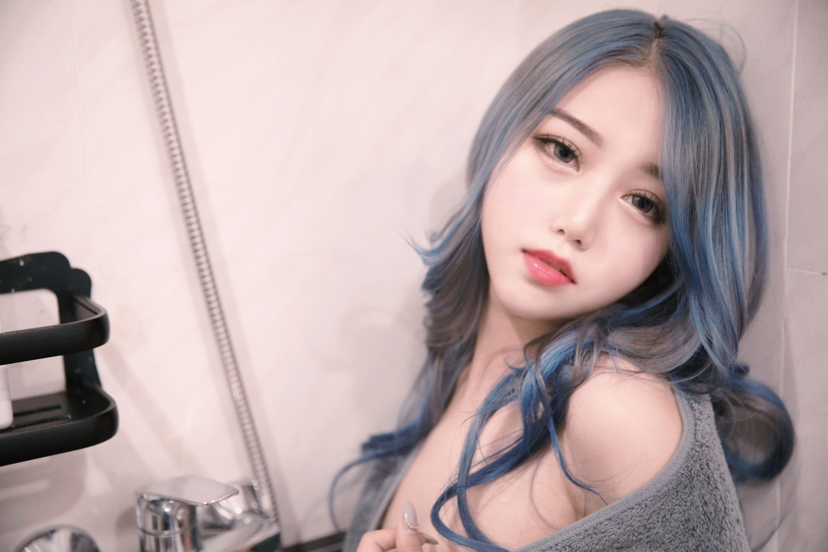 [网红COSER写真] eloise软软 - 浴烟欲雾