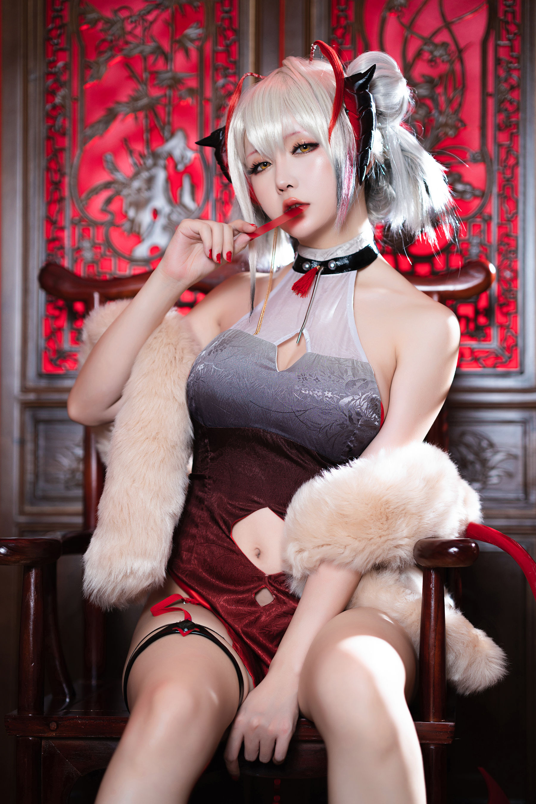 [网红COSER写真] Coser小姐姐星之迟迟 - W-同人旗袍