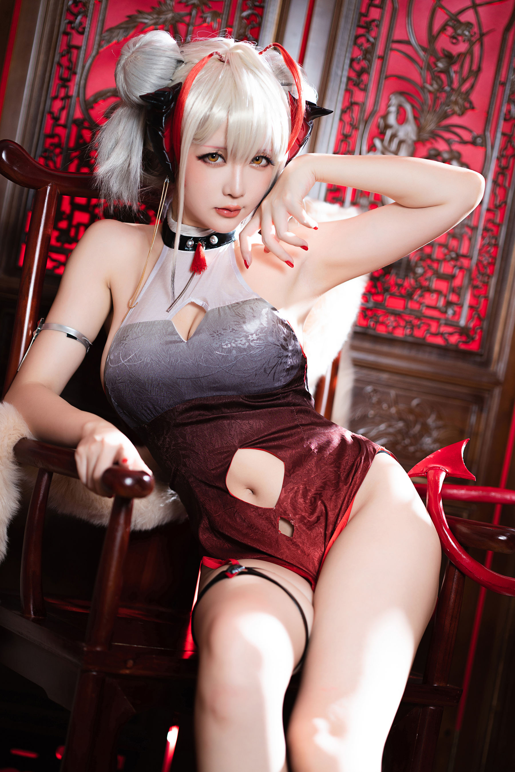 [网红COSER写真] Coser小姐姐星之迟迟 - W-同人旗袍