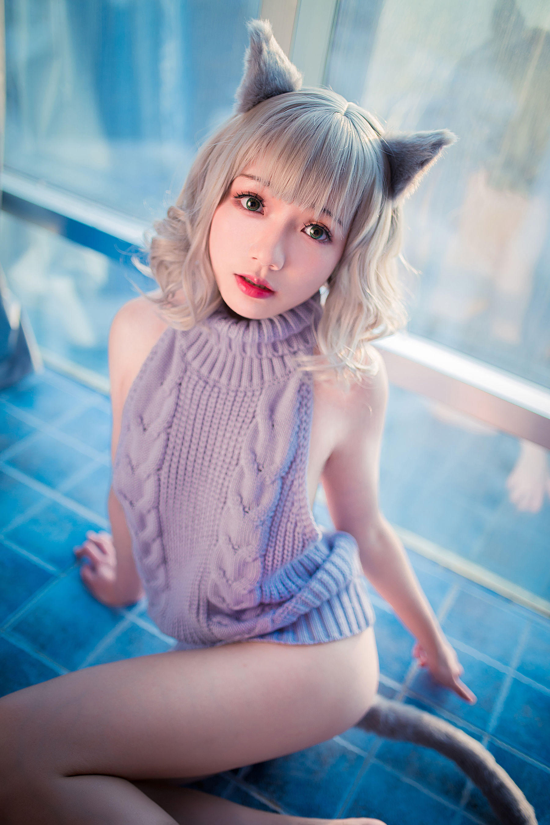 [网红COSER写真] 萝莉福利真央Mao - 露背毛衣
