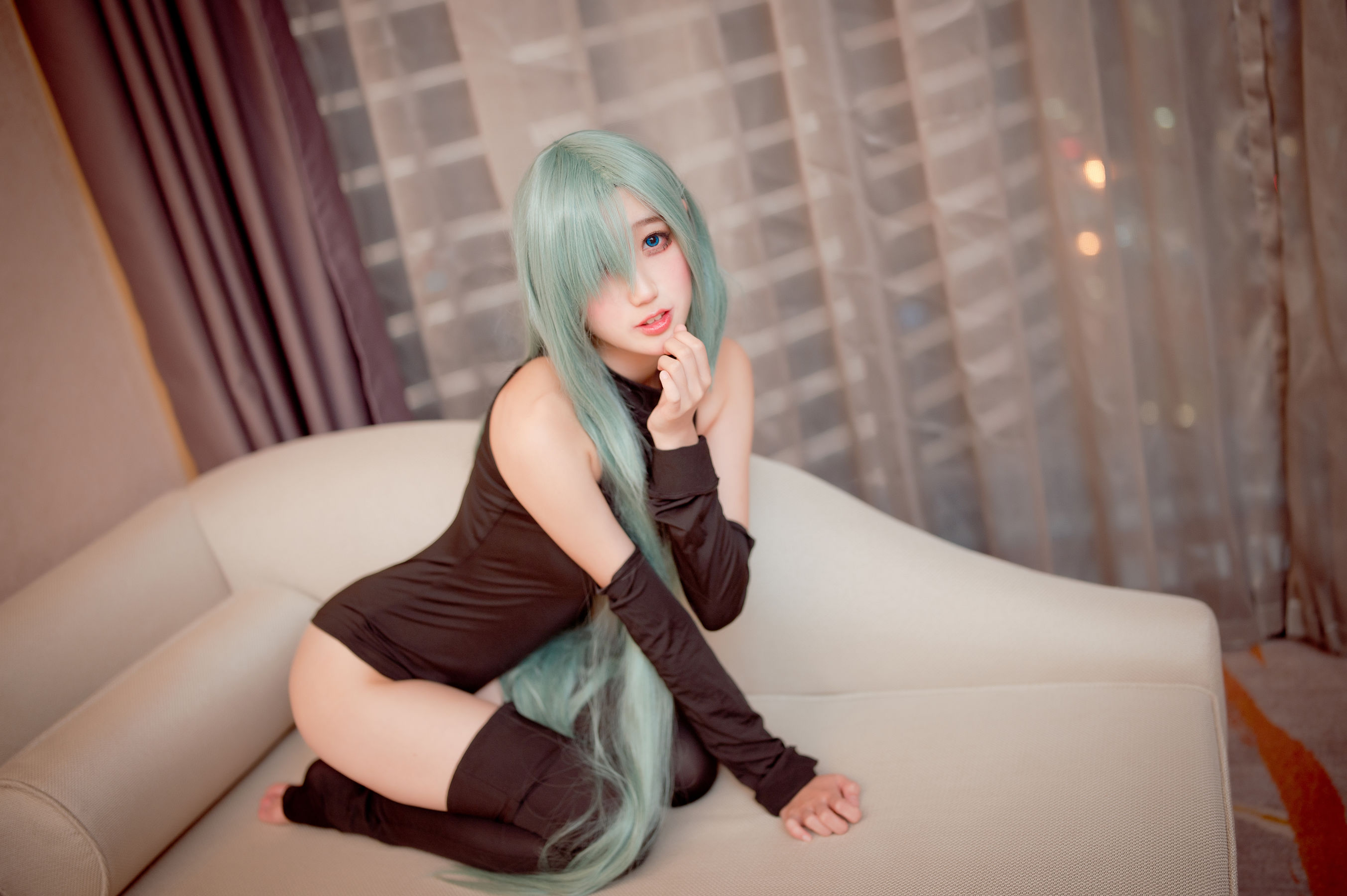 [网红COSER写真] 周叽是可爱兔兔 - 伊丽莎白连体衣