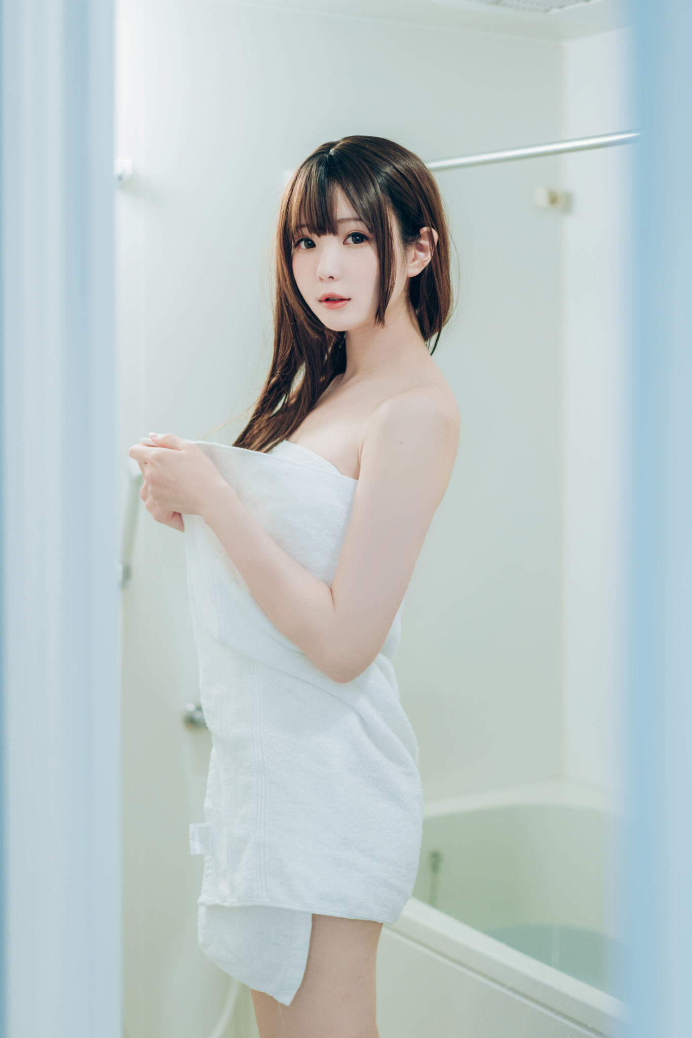 [网红COSER写真] 微博妹纸霜月shimo - SPRING
