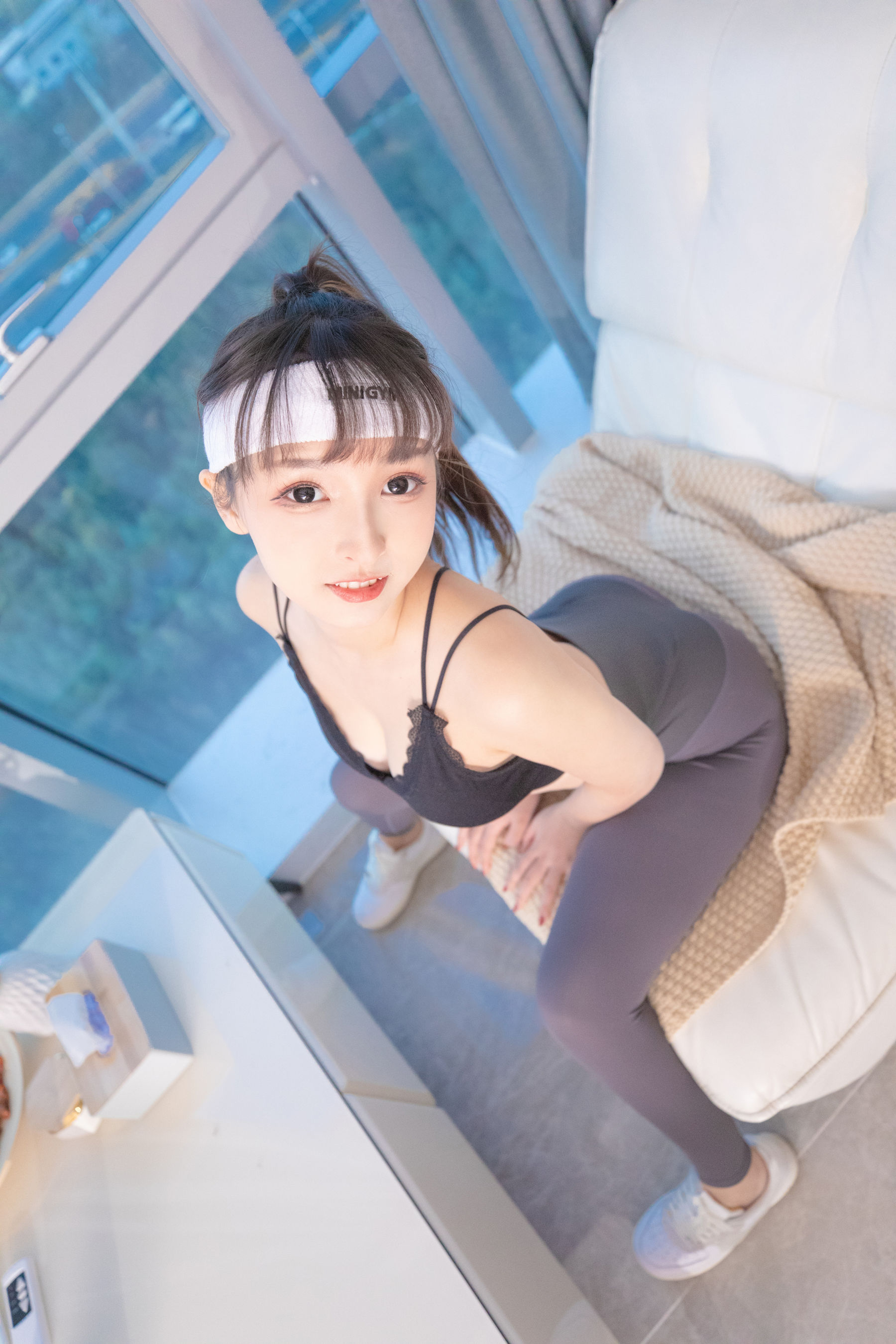 [网红COSER写真] 萝莉神楽板真冬之温度の香り