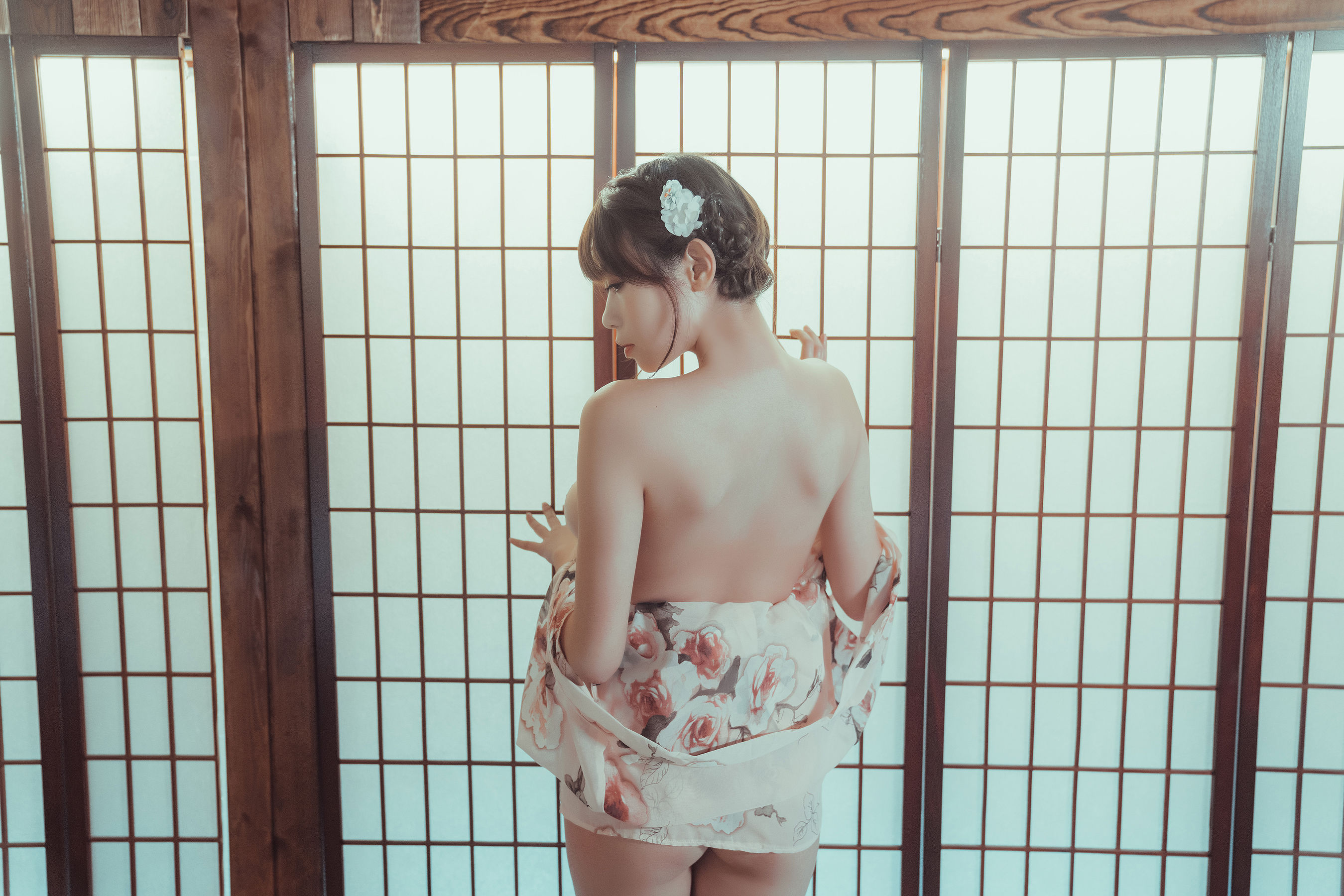 [网红COSER写真] 萌妹奈汐酱nice - 老板娘 4.0