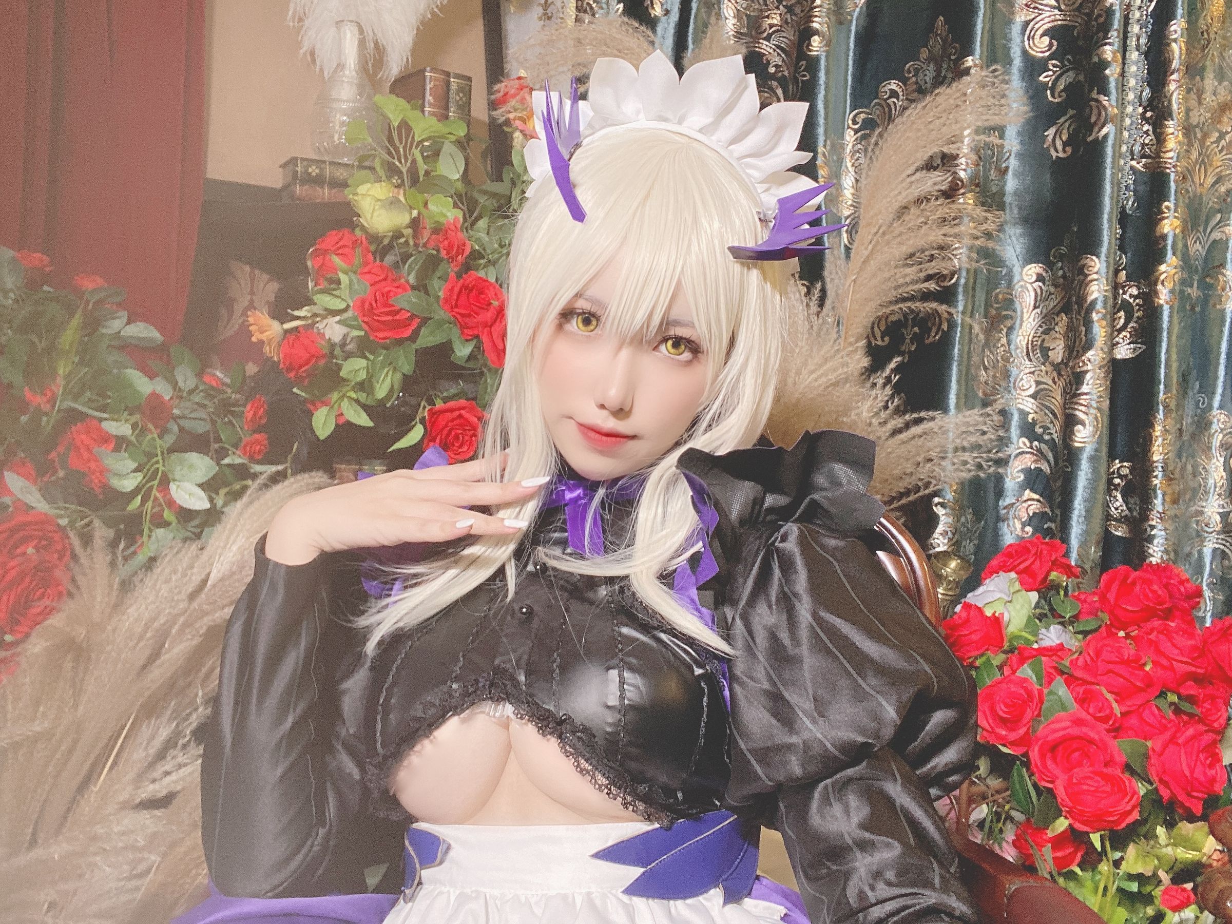 [网红COSER写真] 芋圆侑子SJ_ - 黑枪呆女仆自拍