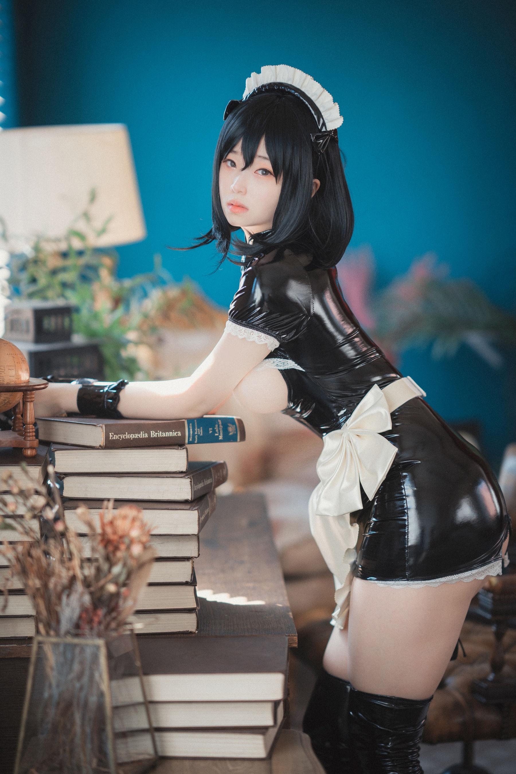 [DJAWA]  BamBi - Femme de Chambre en Latex