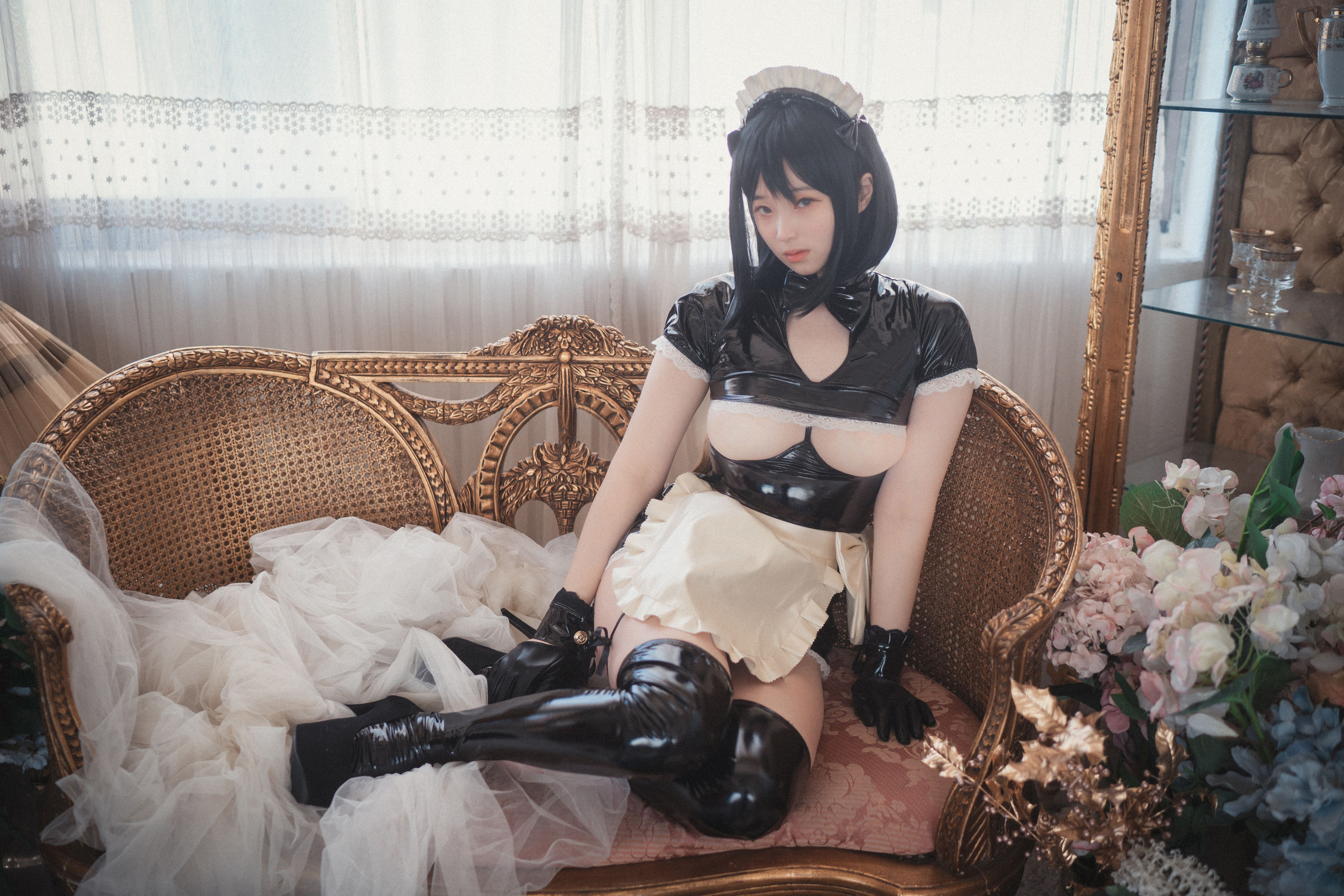 [DJAWA]  BamBi - Femme de Chambre en Latex