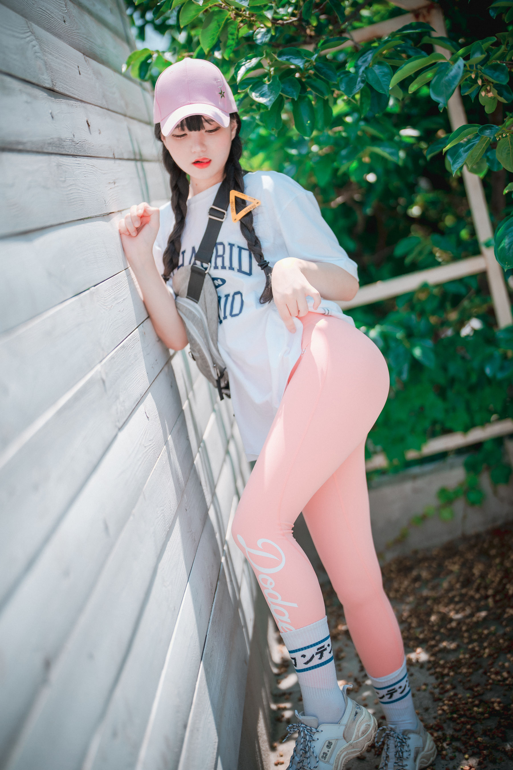 [DJAWA]  Jenny - Loose and Tight Pink