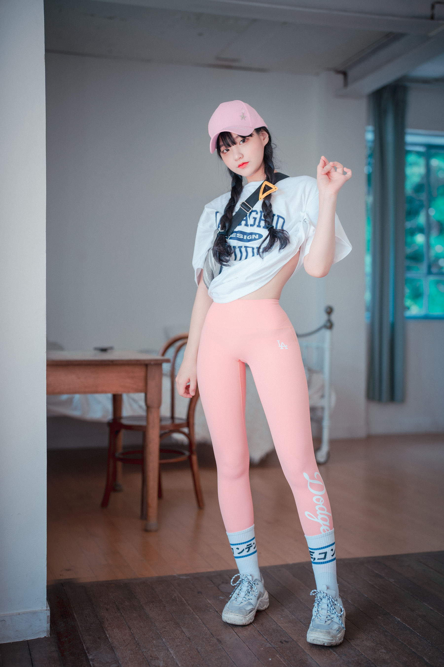 [DJAWA]  Jenny - Loose and Tight Pink