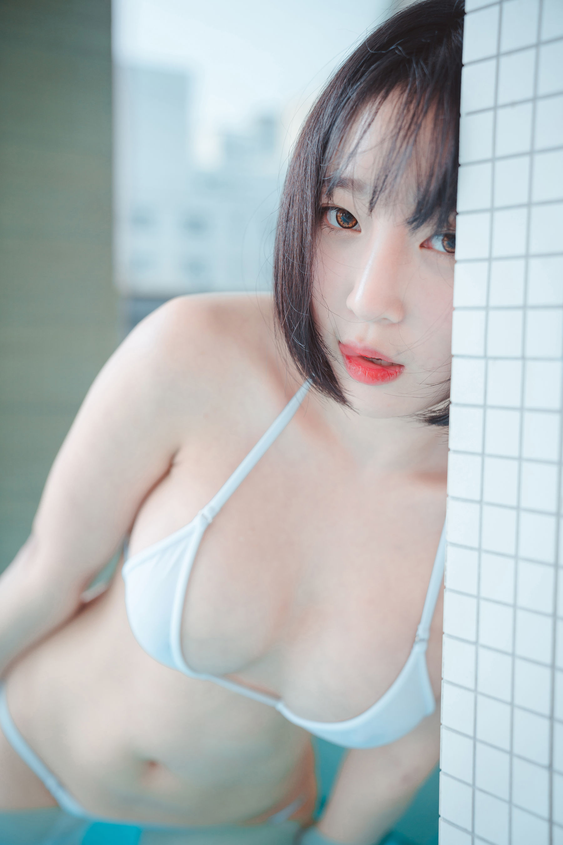 [DJAWA]  Kang Inkyung - Poolside