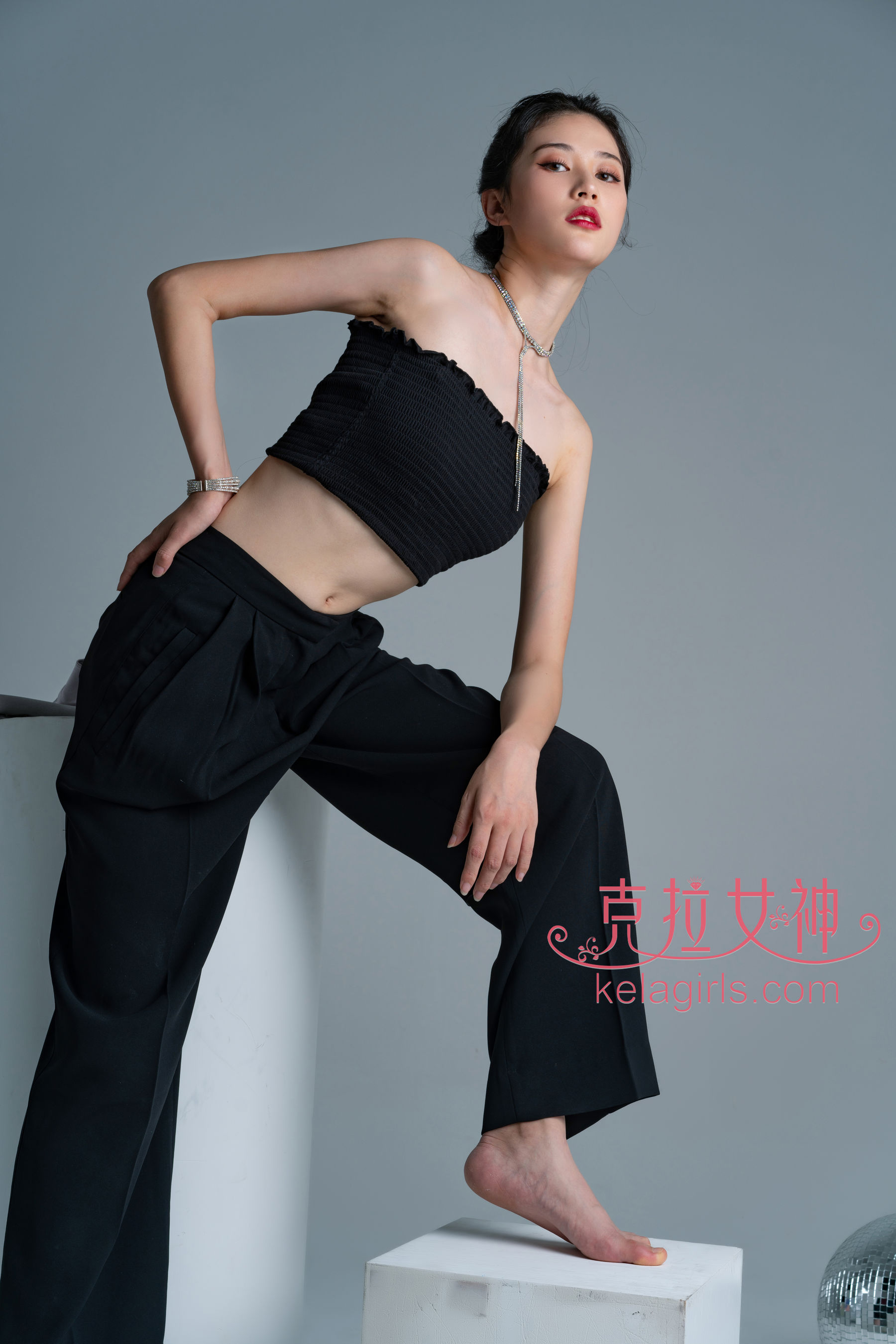 [克拉女神Kelagirls]  苏棠 酷拍裸足