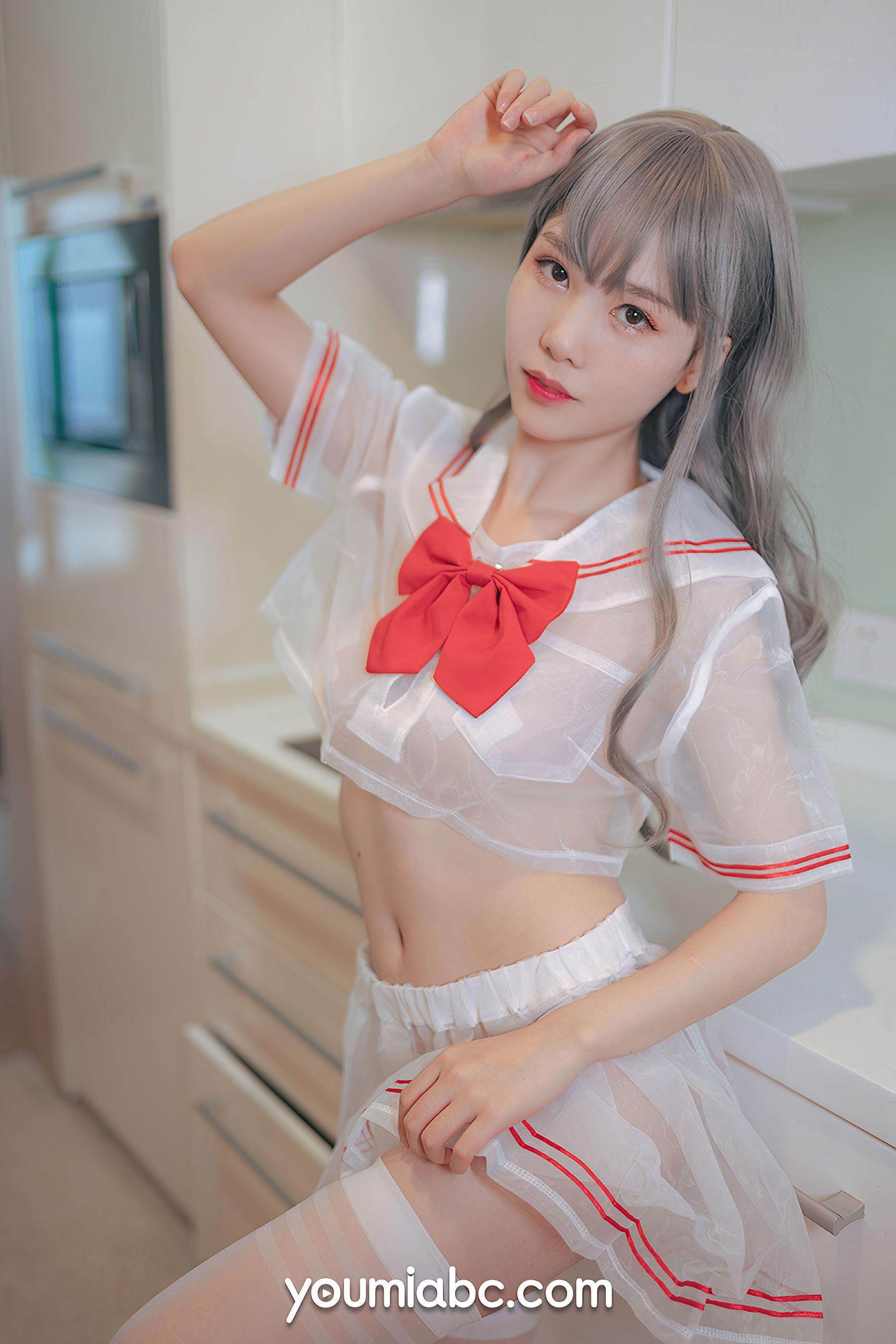 [尤蜜YouMi]  抖娘利世 你的草莓妹妹