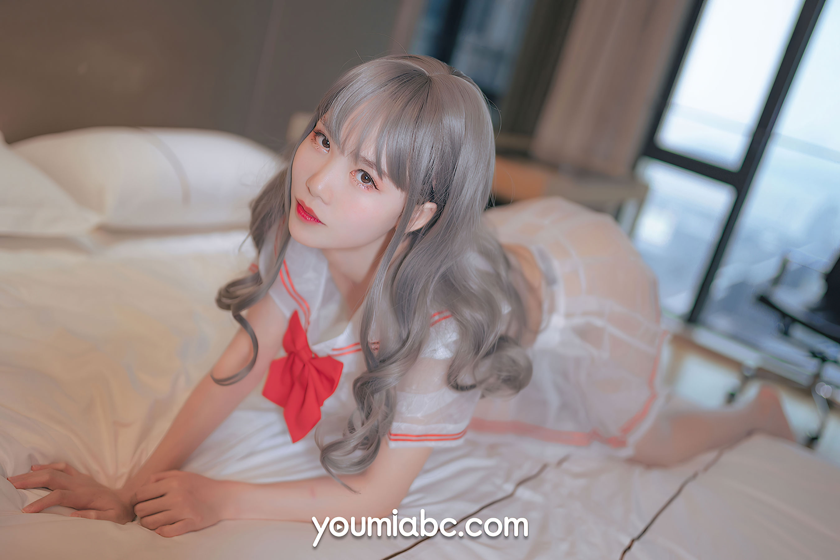 [尤蜜YouMi]  抖娘利世 你的草莓妹妹