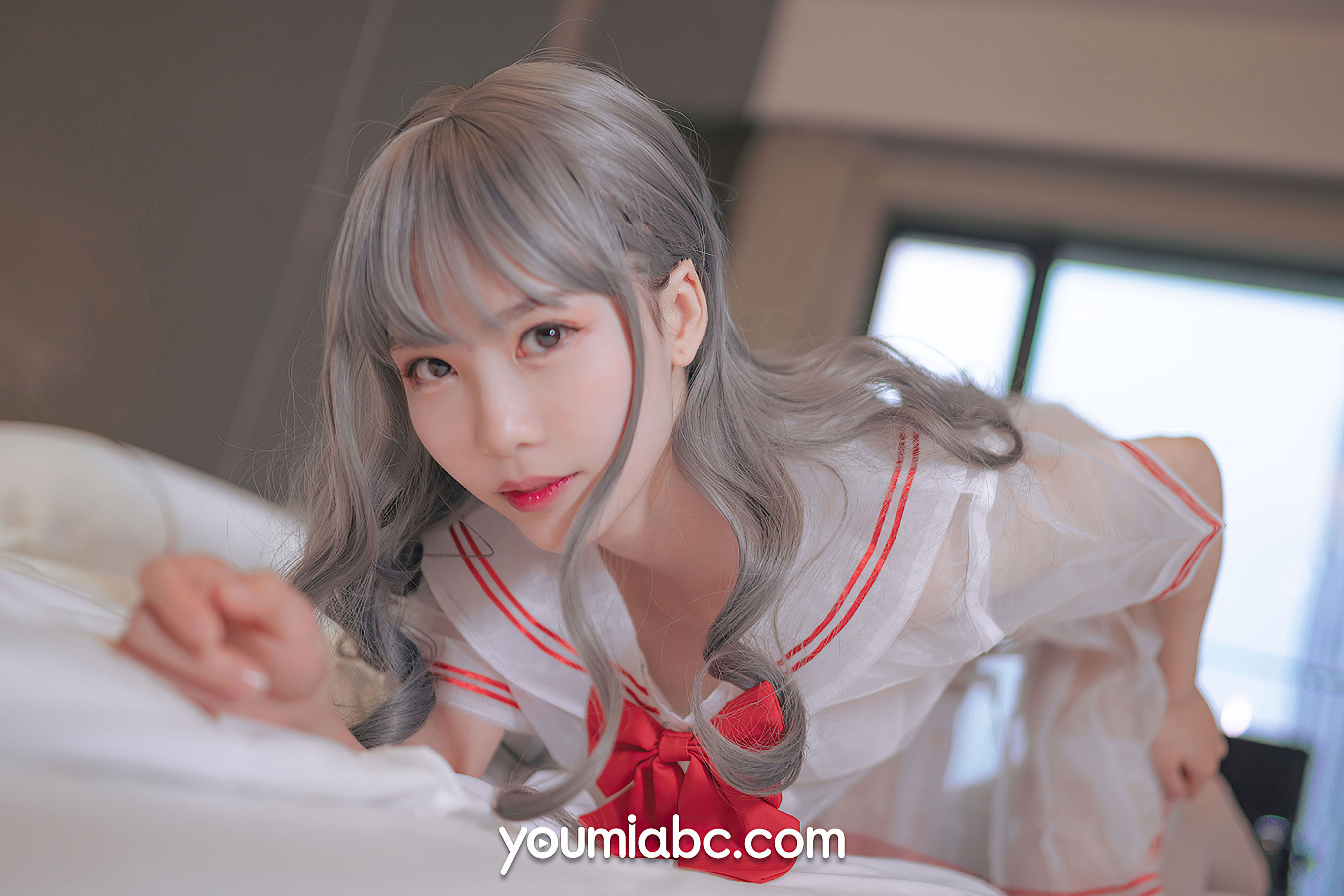 [尤蜜YouMi]  抖娘利世 你的草莓妹妹