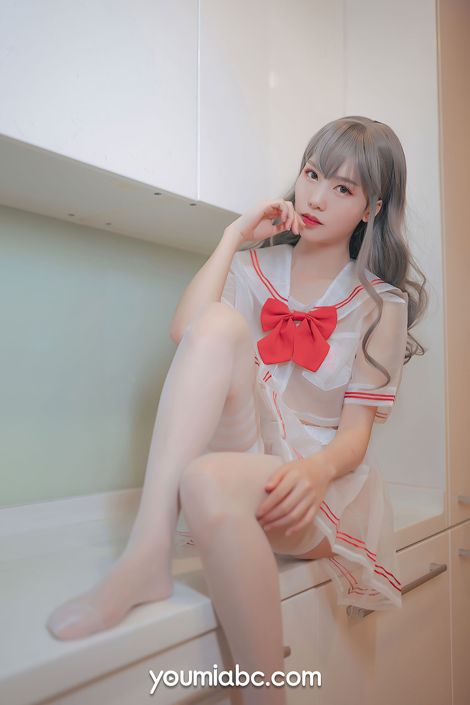 [尤蜜YouMi]  抖娘利世 你的草莓妹妹