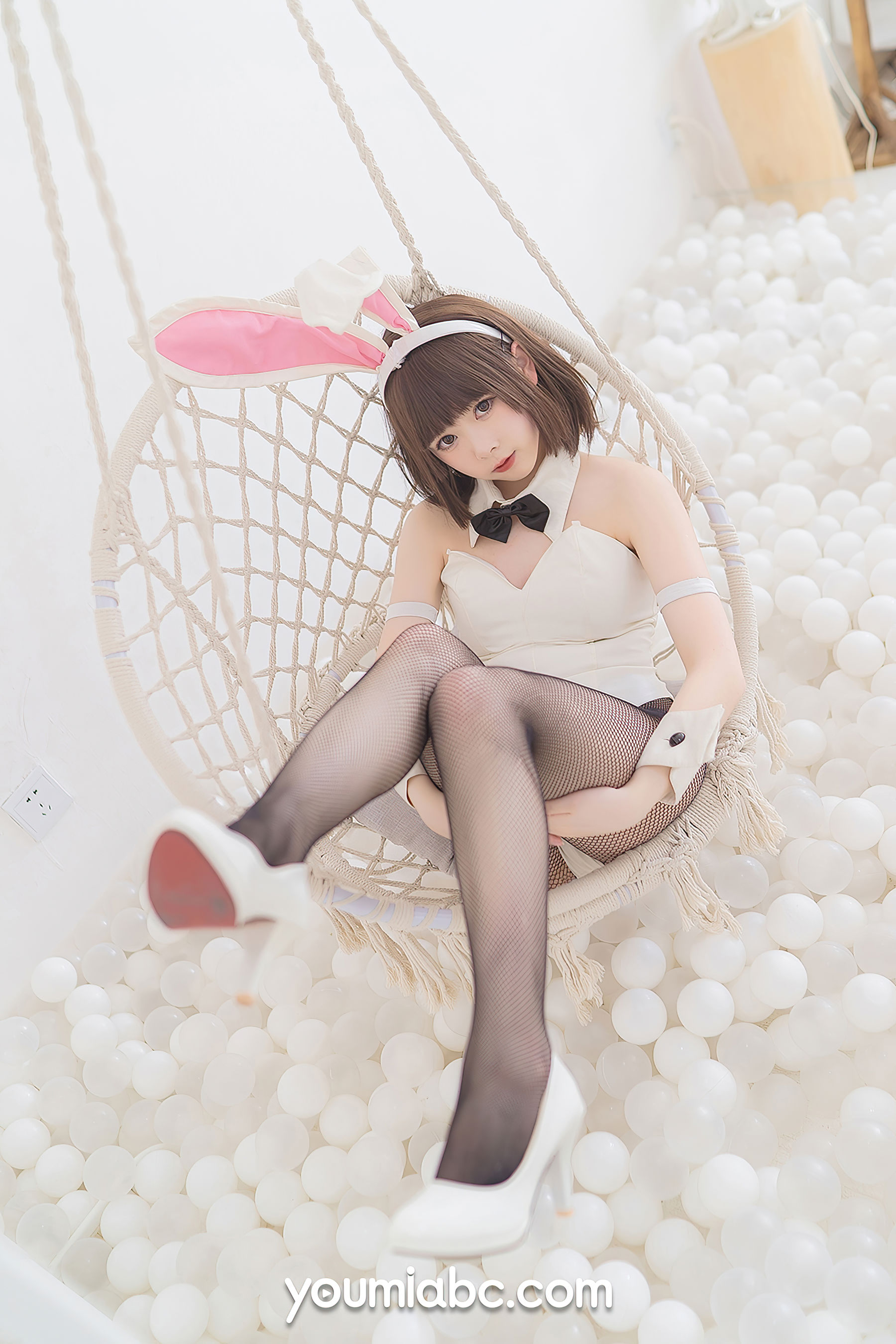 [尤蜜YouMi]  向小圆 兔女郎加藤惠