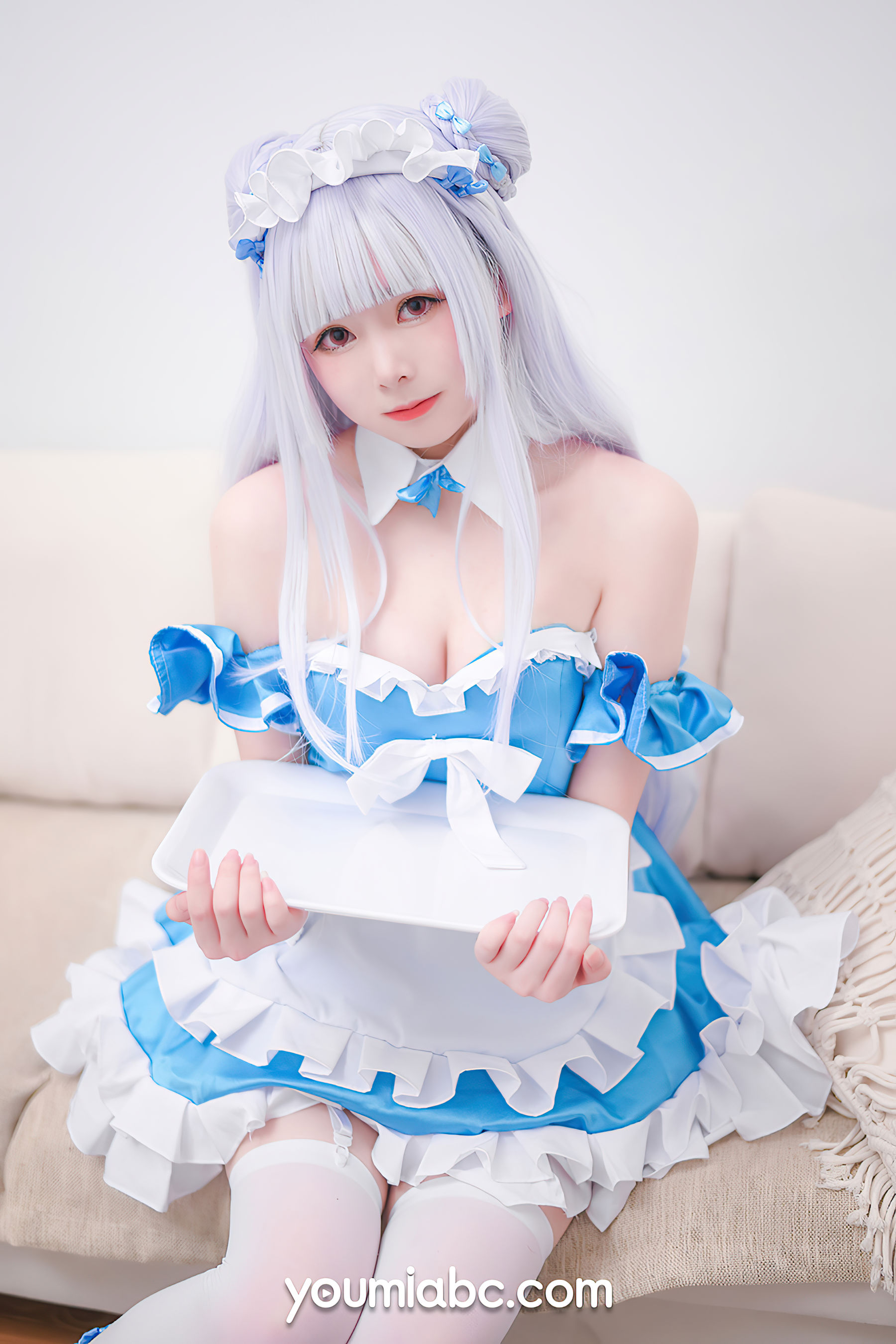 [尤蜜YouMi]  向小圆 小天鹅女仆