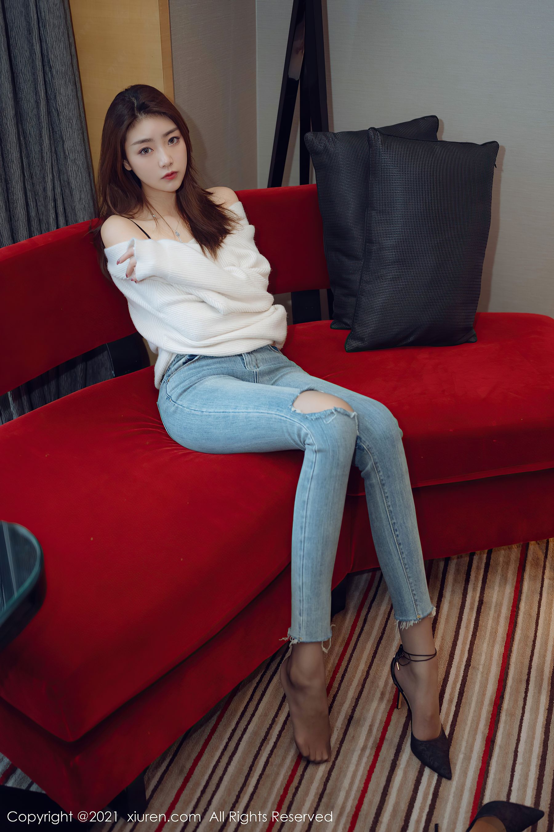 [秀人XiuRen] No.3493 可樂Vicky