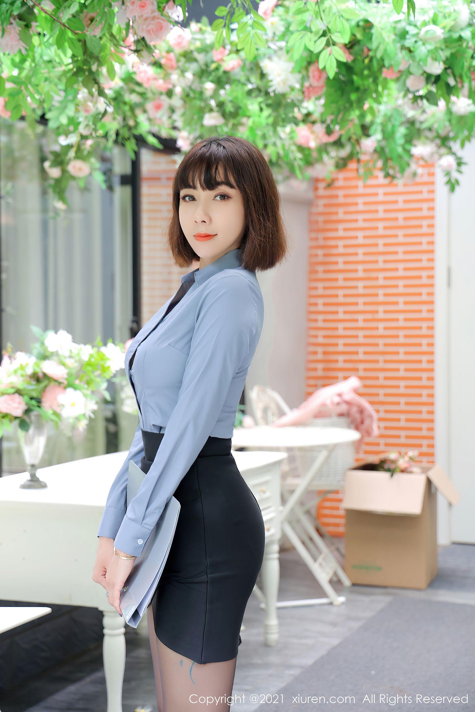[秀人XiuRen] No.3495 果儿Victoria