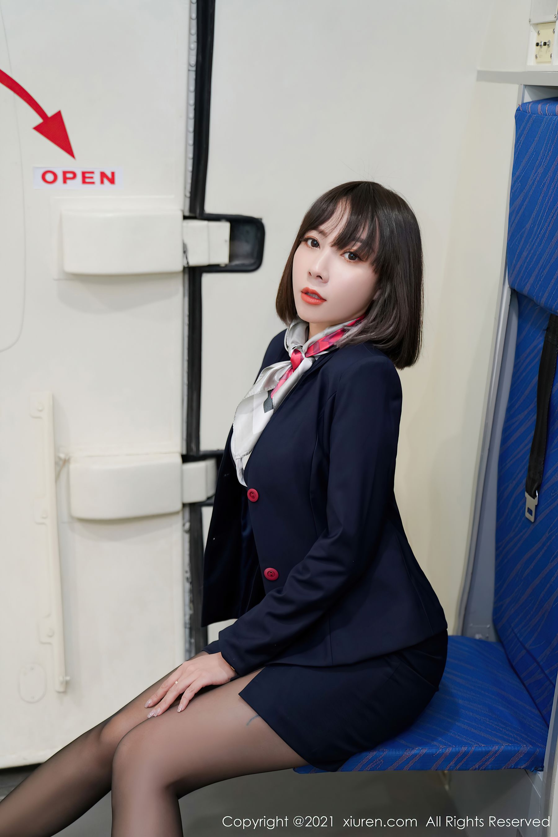[秀人XiuRen] No.3506 @果儿Victoria&@葛征