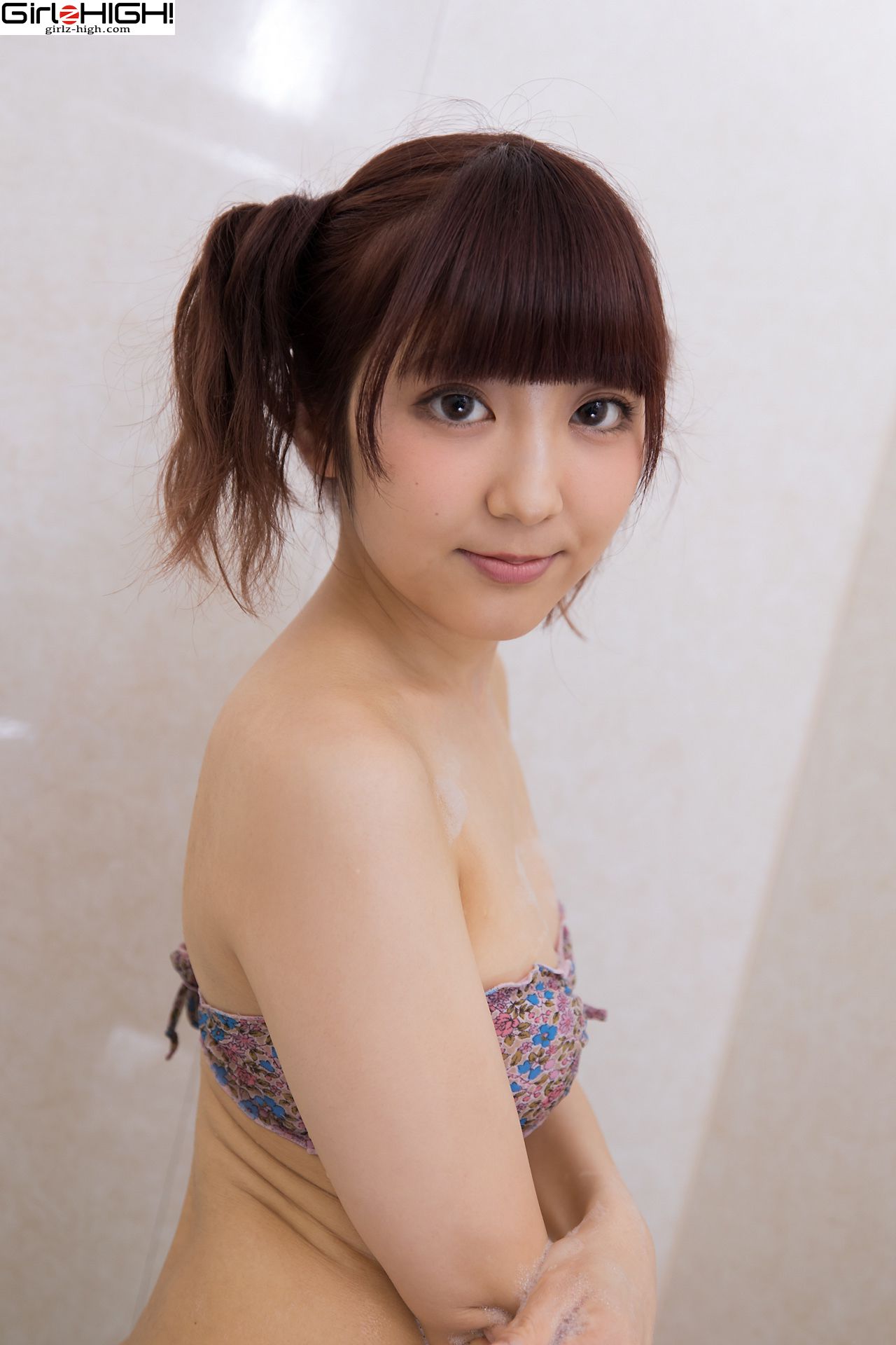 [Girlz-High] Ai Takanashi 高梨あい - bfaa_061_002