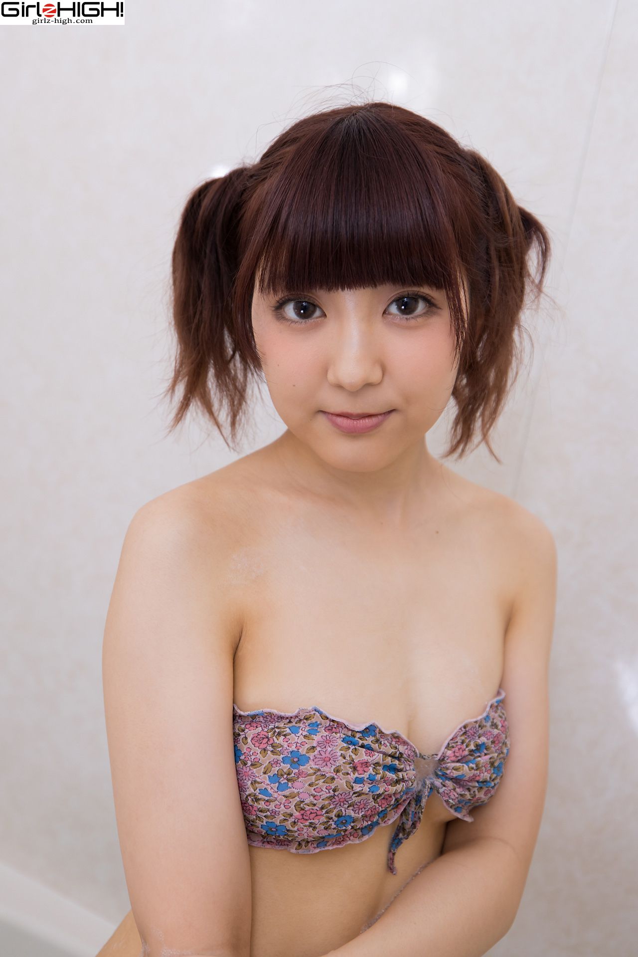 [Girlz-High] Ai Takanashi 高梨あい - bfaa_061_002