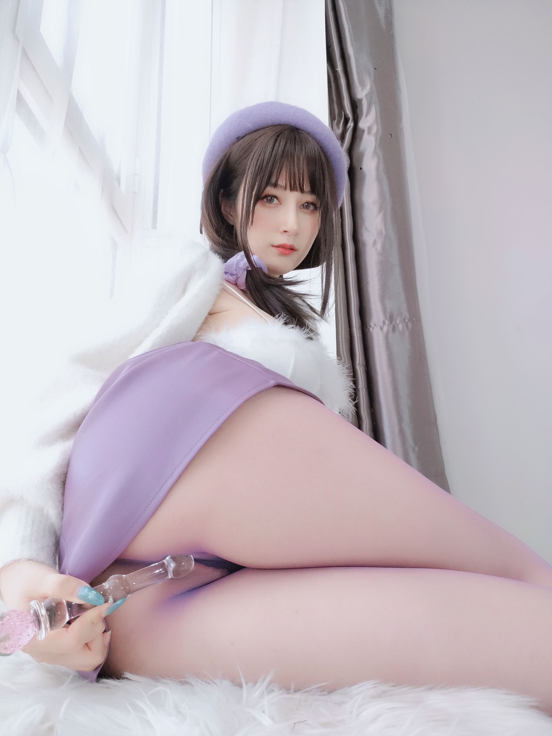[网红COSER写真] Coser小姐姐白银 - 人妻的仙女棒