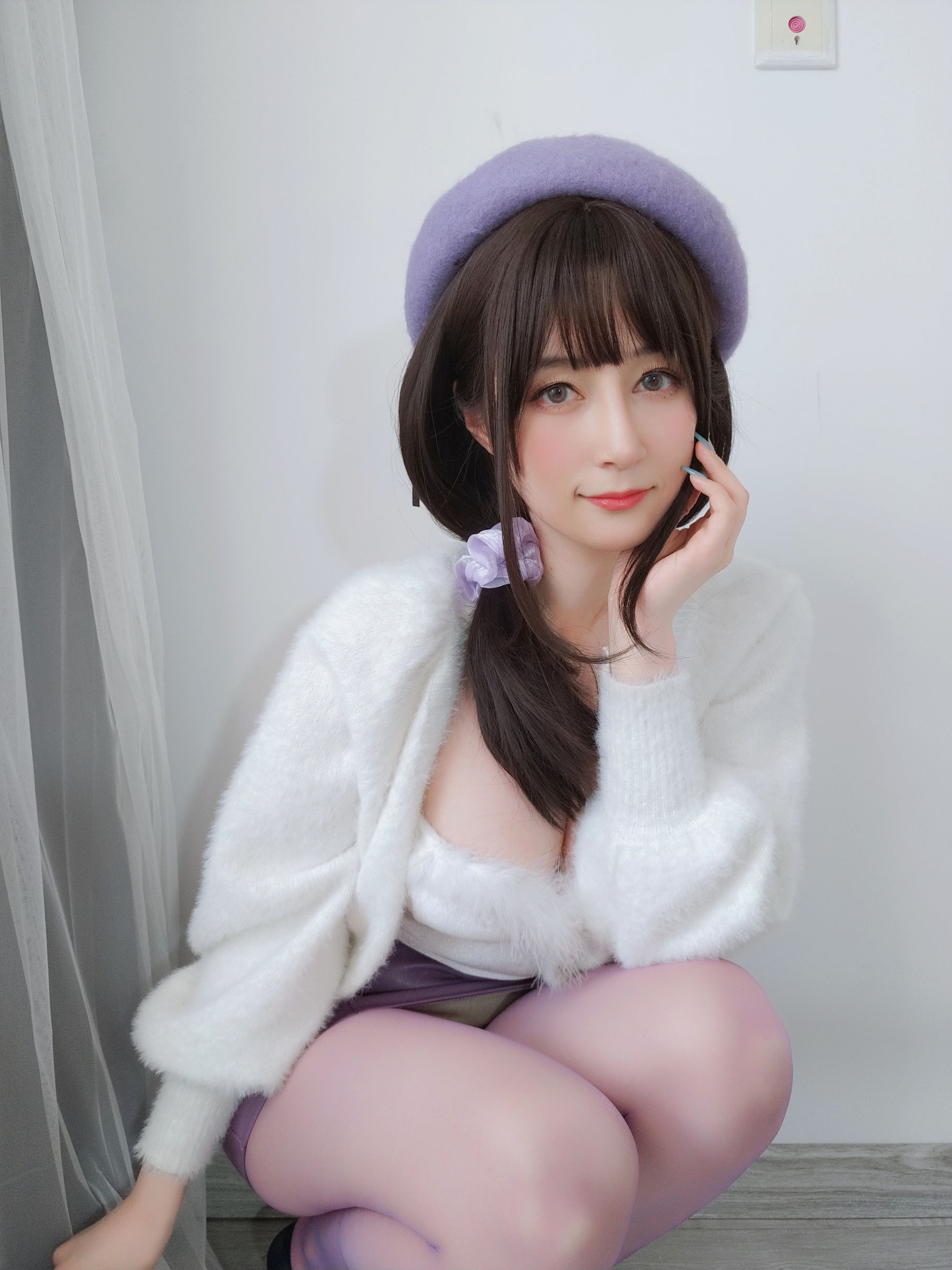 [网红COSER写真] Coser小姐姐白银 - 人妻的仙女棒