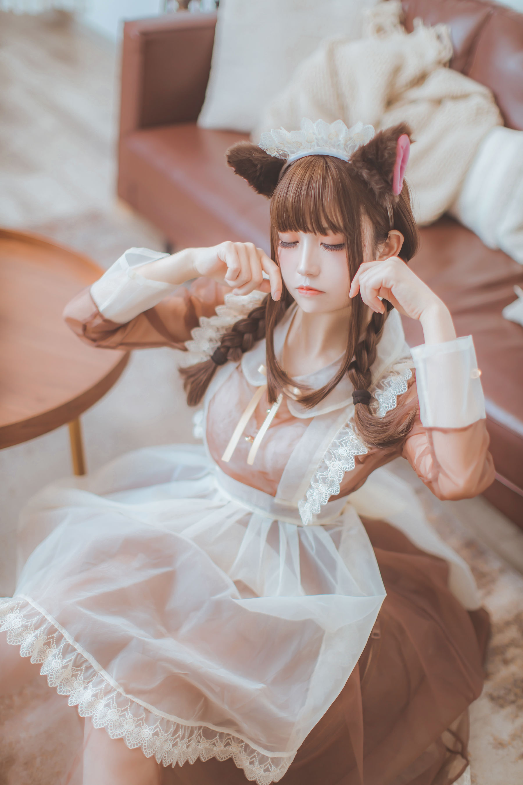 [网红COSER写真] Coser衣衣 - 透明女仆