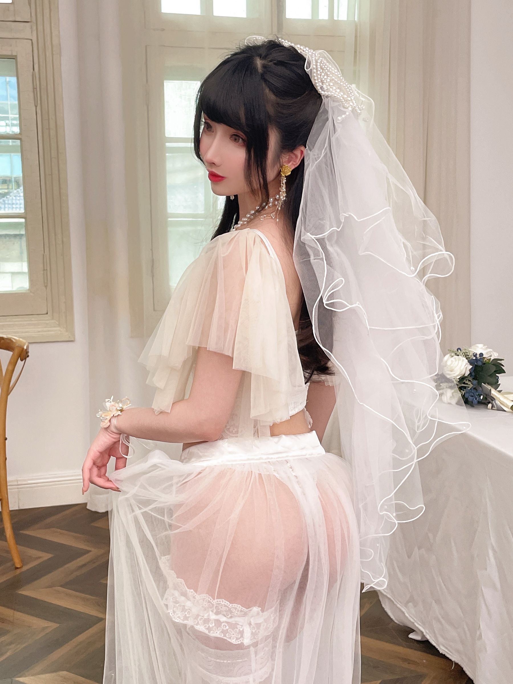 [网红COSER写真] COS福利rioko凉凉子 - 透明婚纱
