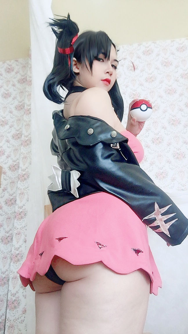 [网红COSER写真] Uy Uy - Adult Marnie
