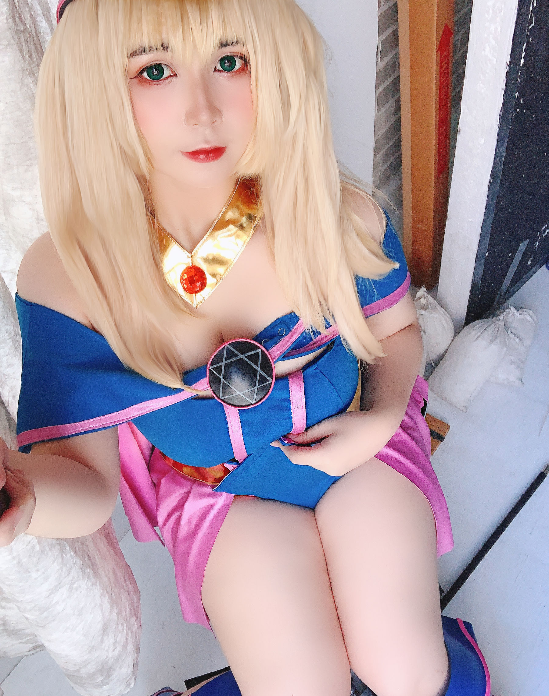 [网红COSER写真] Uy Uy - Dark Magicial Girl