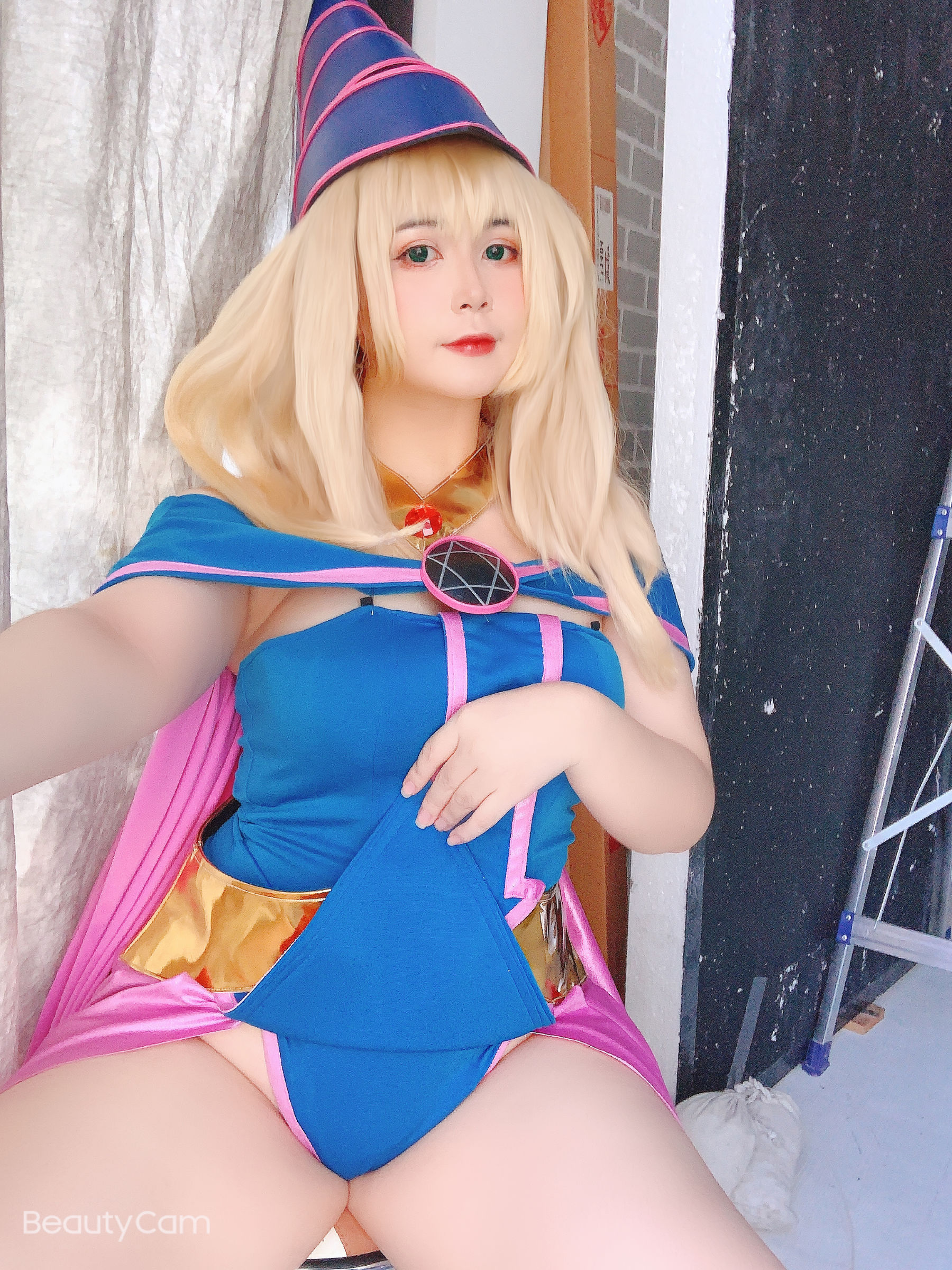 [网红COSER写真] Uy Uy - Dark Magicial Girl