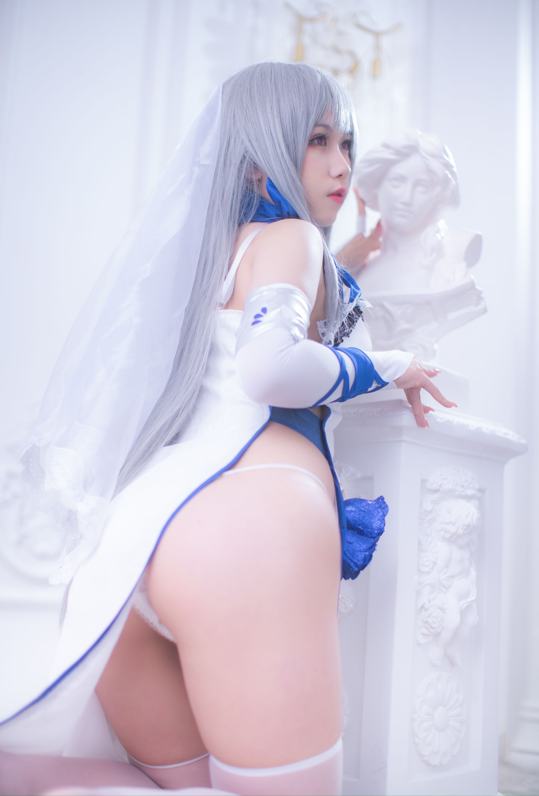 [网红COSER写真] 一北亦北 - 路易九世礼服