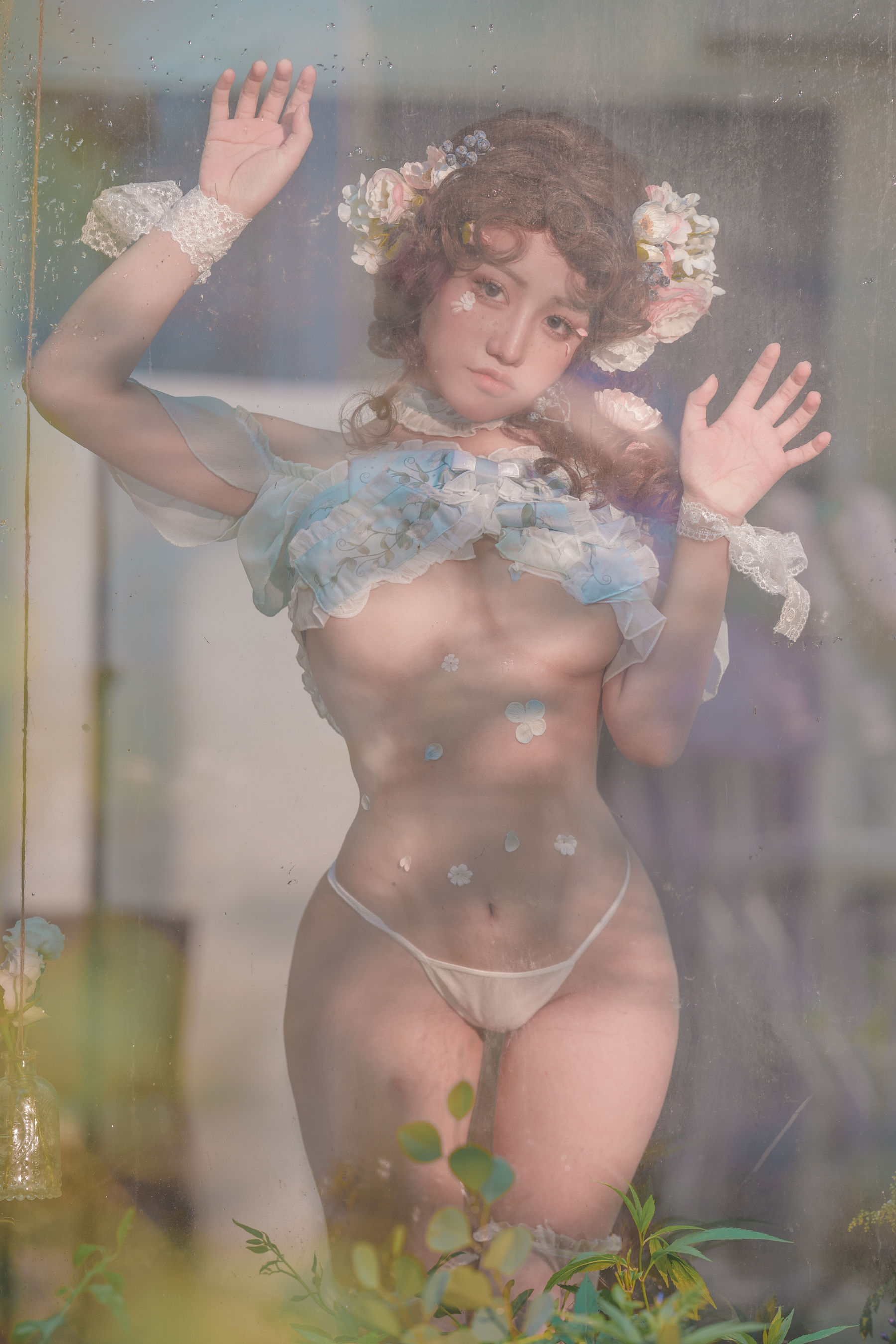 [网红COSER写真] 一笑芳香沁写真 - 豌豆公主
