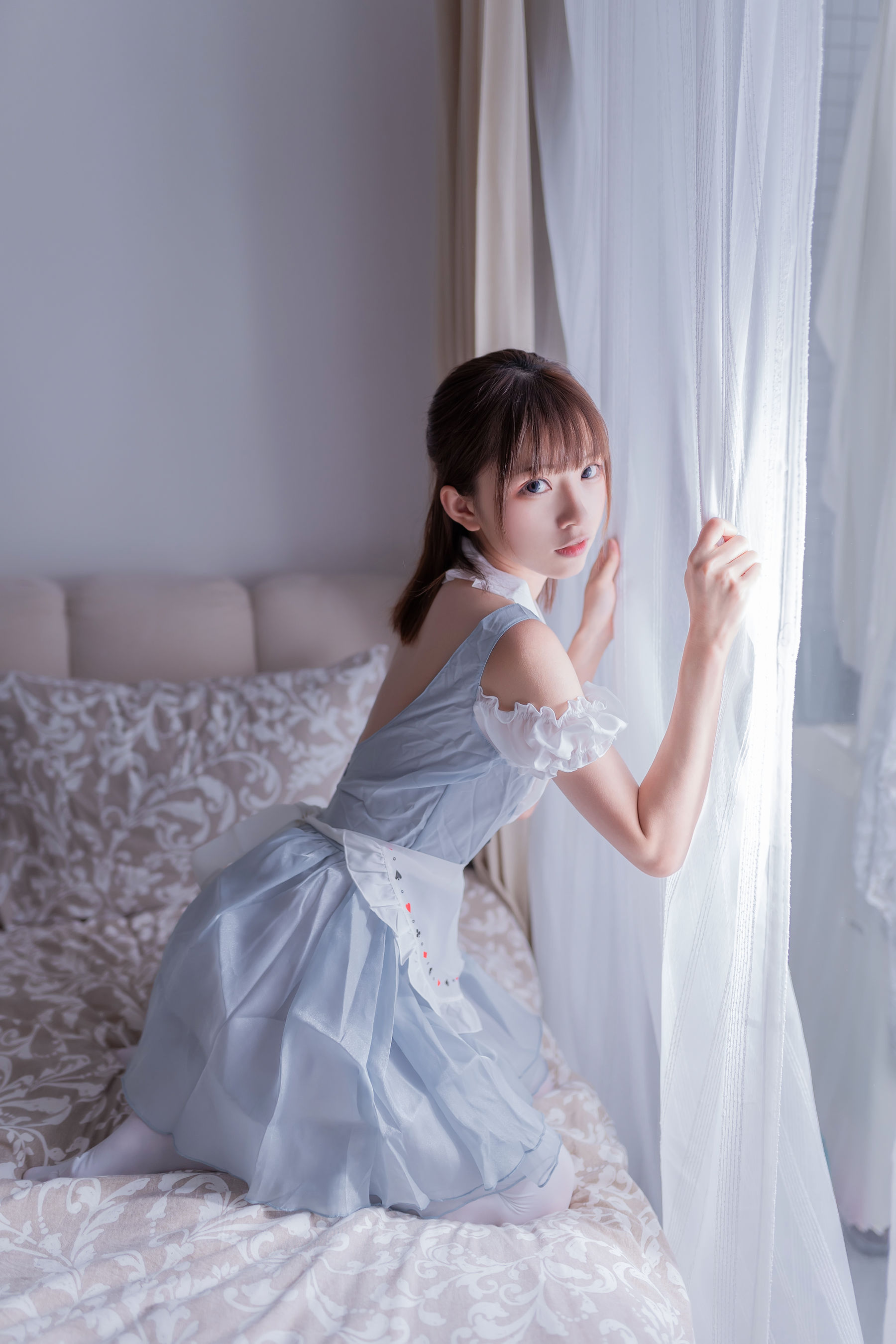 [网红COSER写真] 动漫博主Kitaro_绮太郎 - 白情女仆