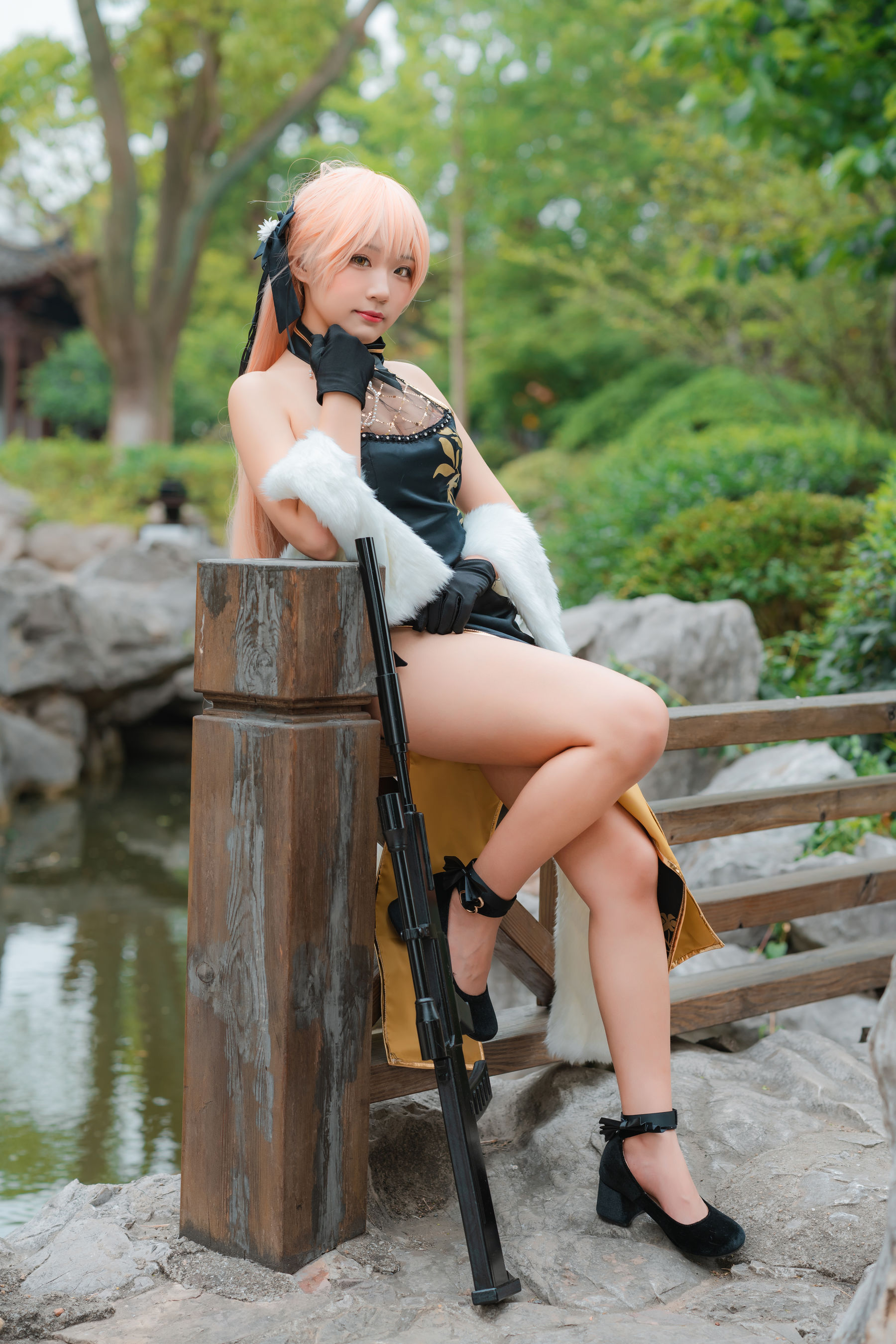 [网红COSER写真] 动漫博主Mime弥美 - 少女前线 OTS-14 紫雨心