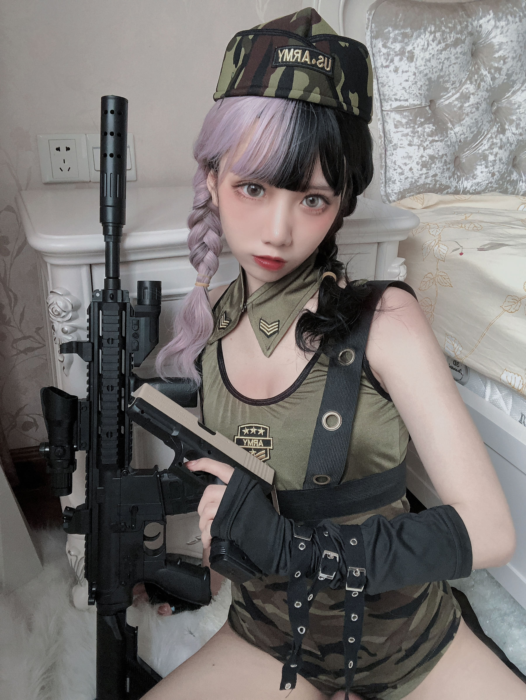 [网红COSER写真] 动漫博主果咩酱w - 战地甜心