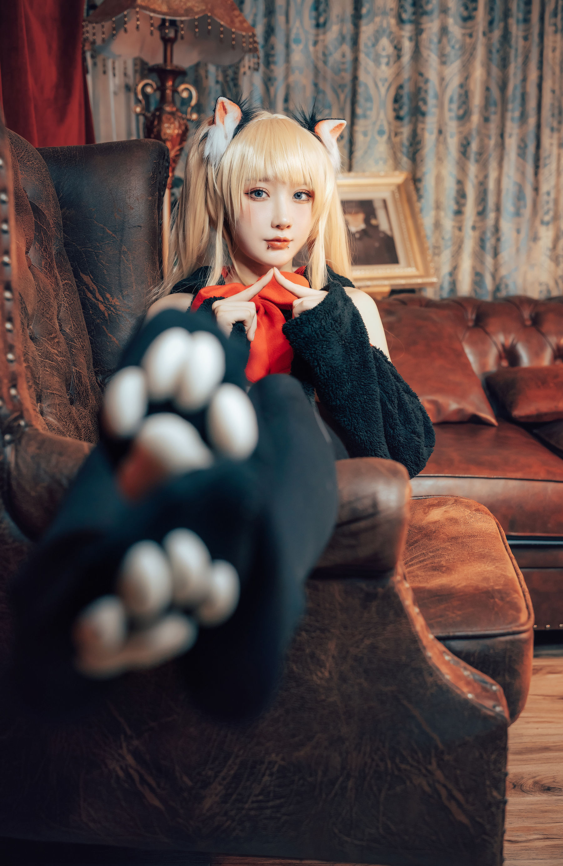 [网红COSER写真] 动漫博主阿包也是兔娘 - 小猫咪能有什么坏心眼呢
