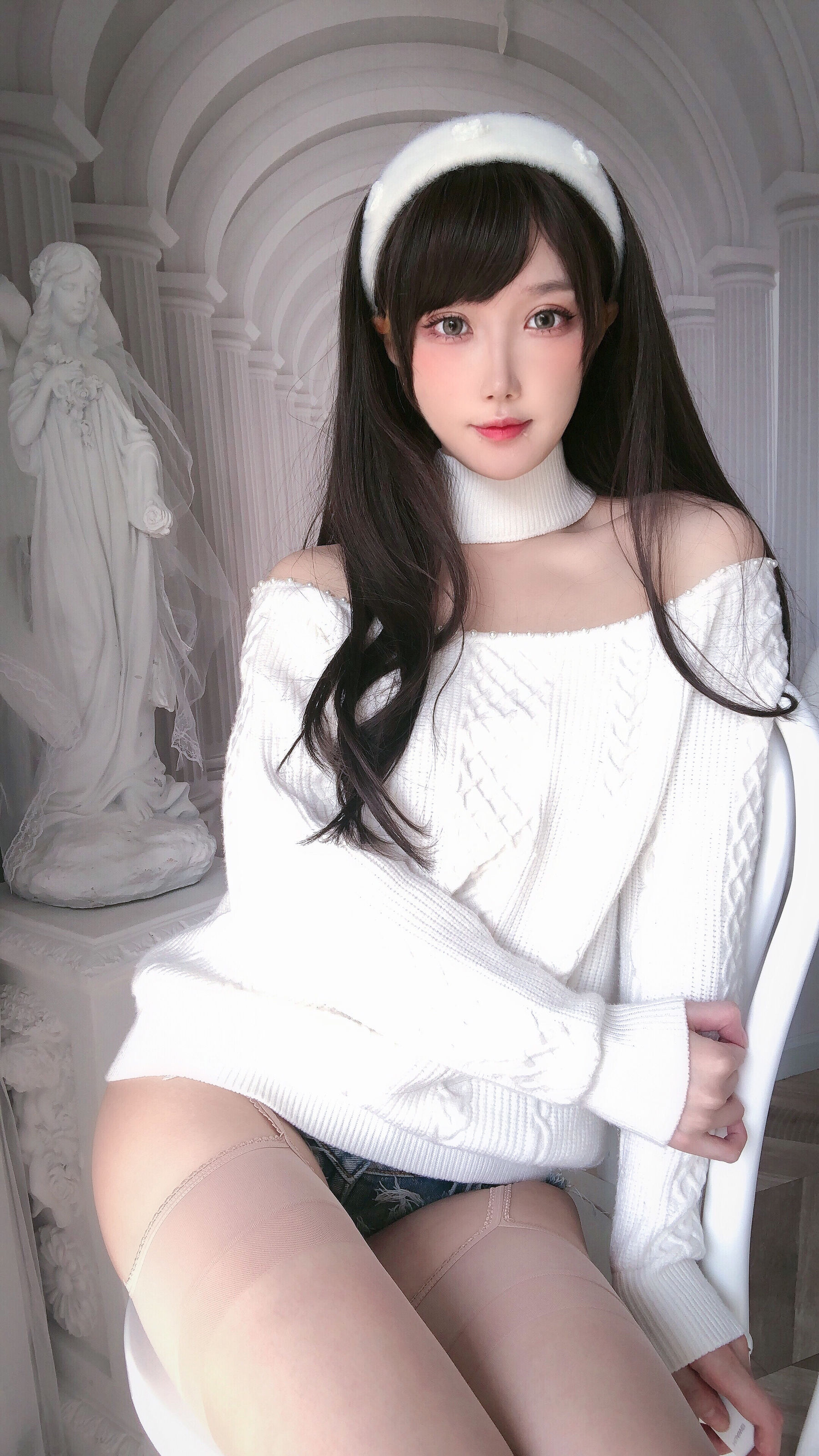 [网红COSER写真] 动漫博主阿包也是兔娘 - 纯欲女友