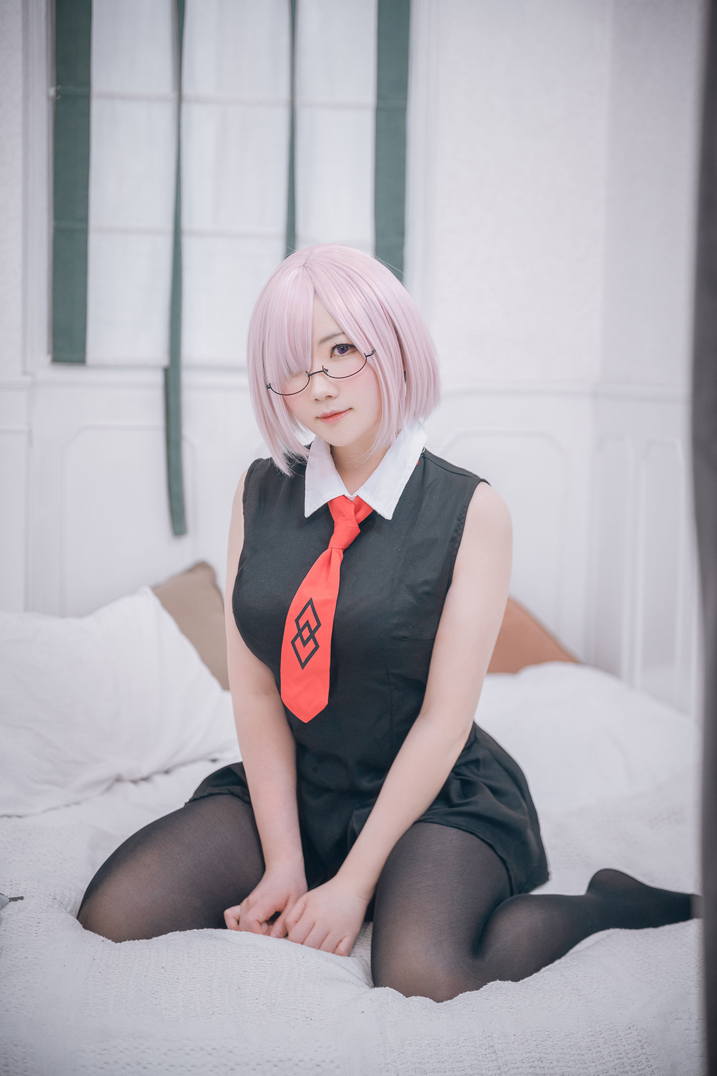 [网红COSER写真] 微肉感萌妹是本末末 - 玛修常服＆猫咪下着