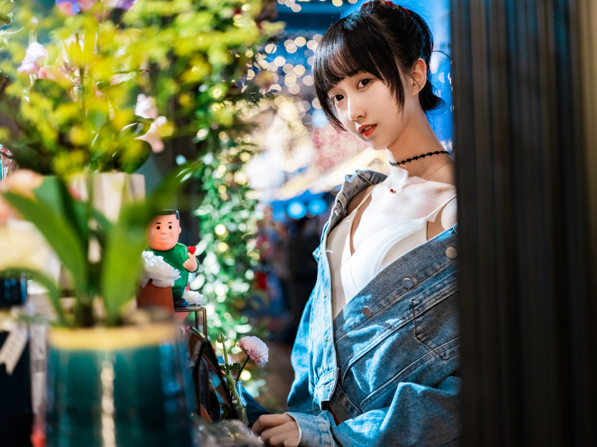[网红COSER写真] 萌系小姐姐木绵绵OwO - 都市夜恋