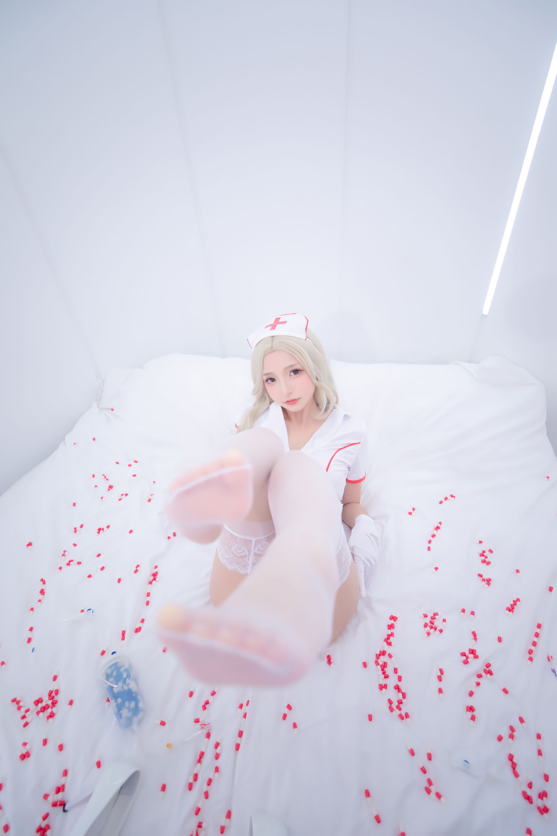 [网红COSER写真] 萝莉神楽板真冬 之心身バランス