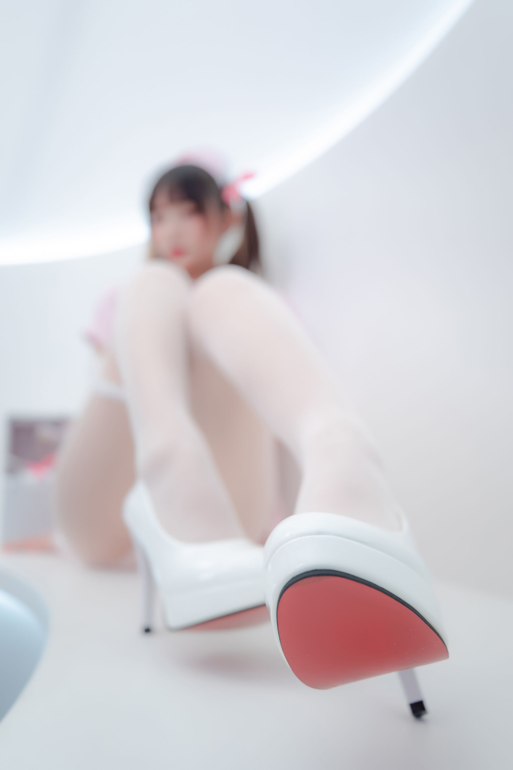 [网红COSER写真] 萝莉神楽板真冬 之心身バランス