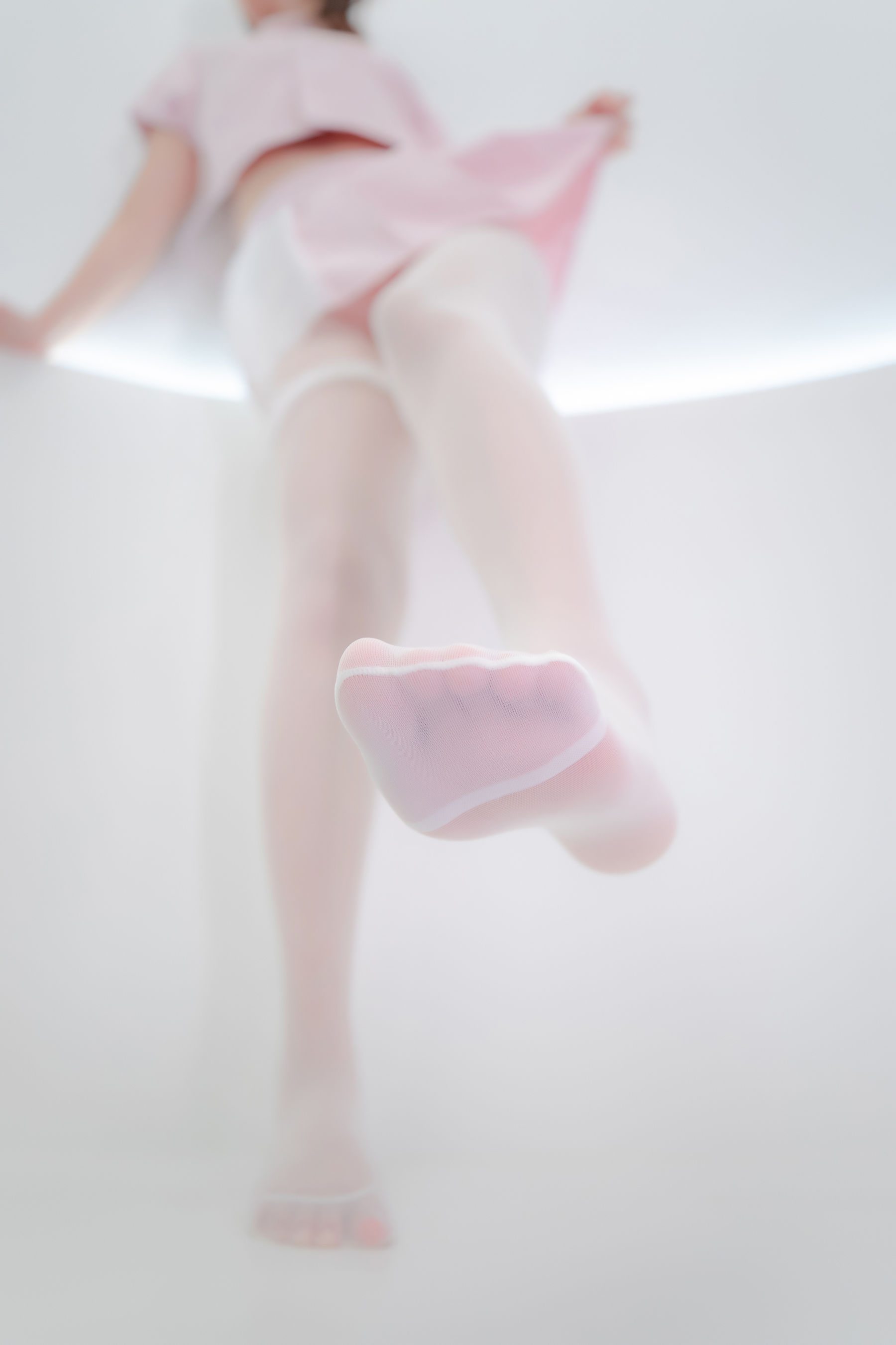 [网红COSER写真] 萝莉神楽板真冬 之心身バランス