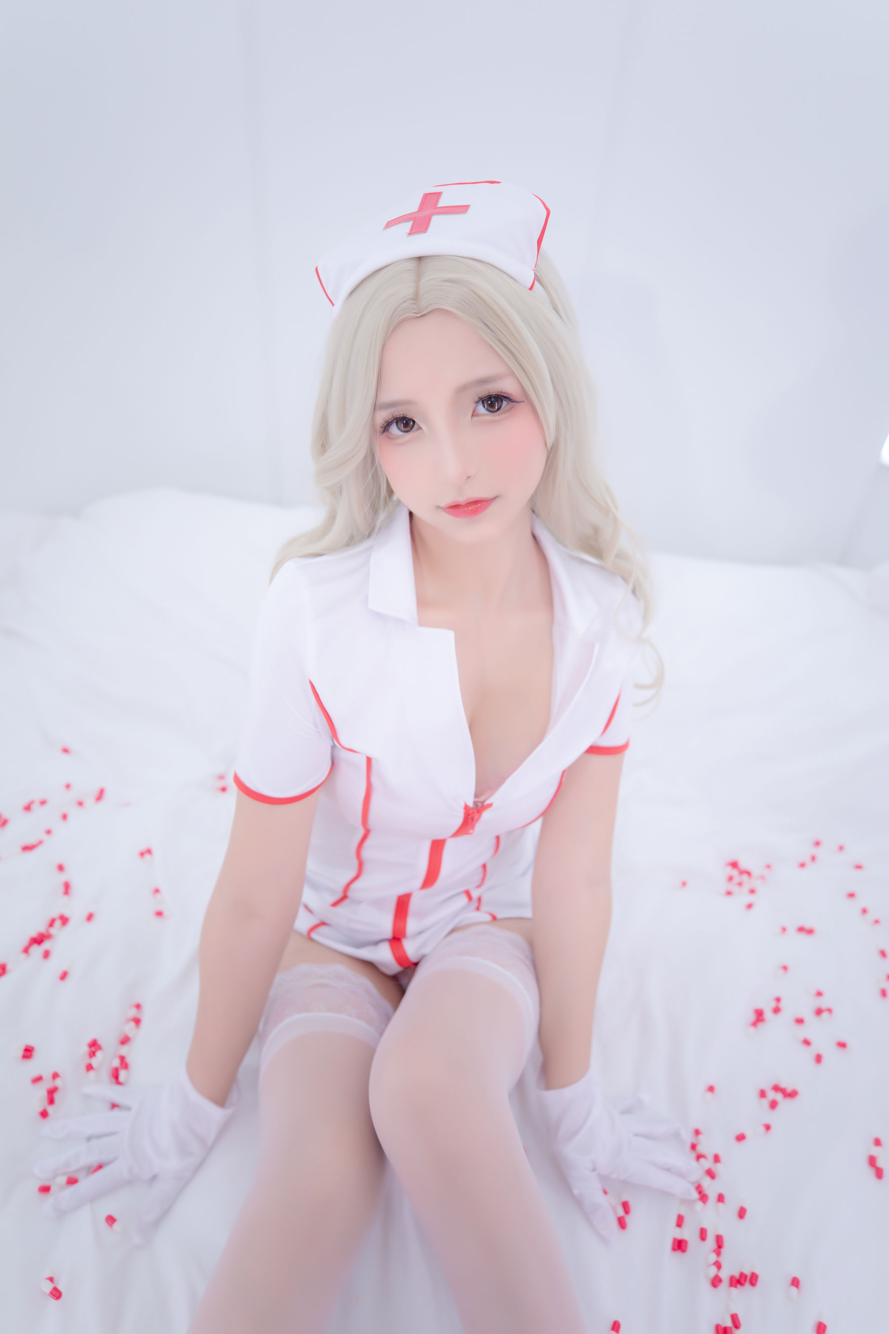 [网红COSER写真] 萝莉神楽板真冬 之心身バランス