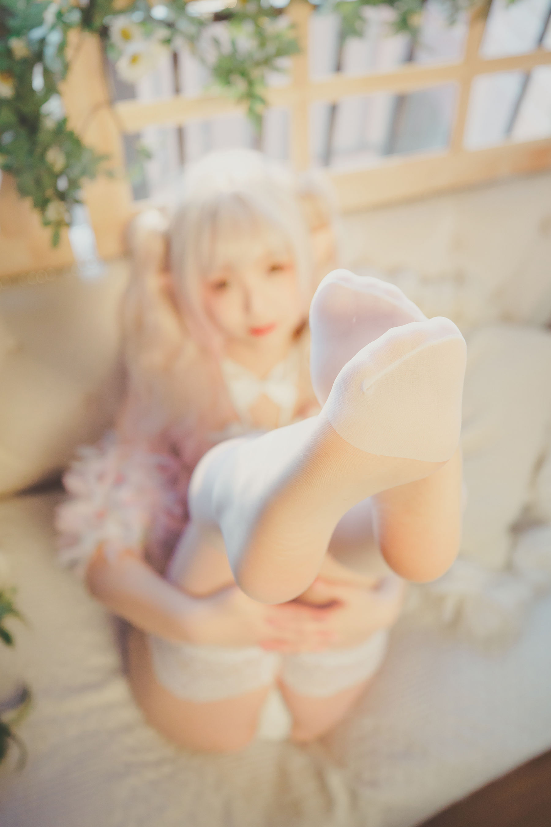 [网红COSER写真] 萝莉神楽板真冬 之柔らかい永遠